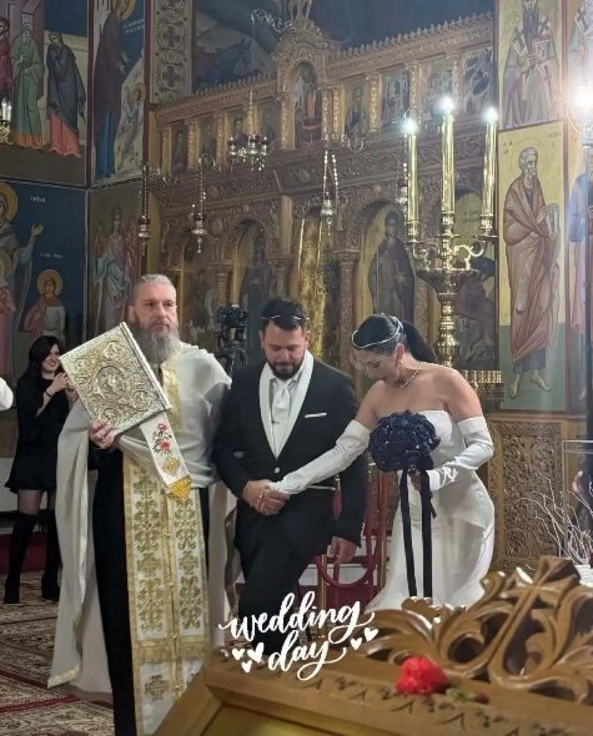 Ο Βασίλης Κουμεντάκος στο γάμο του