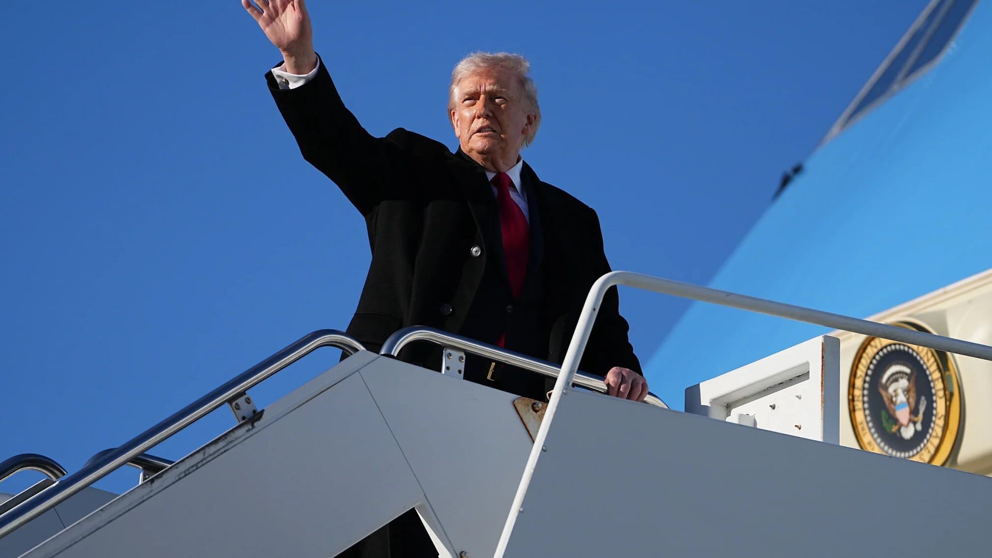 Ντόναλντ Τραμπ: «Η αλλαγή καθεστώτος είναι το ιδανικότερο για το Ιράν»