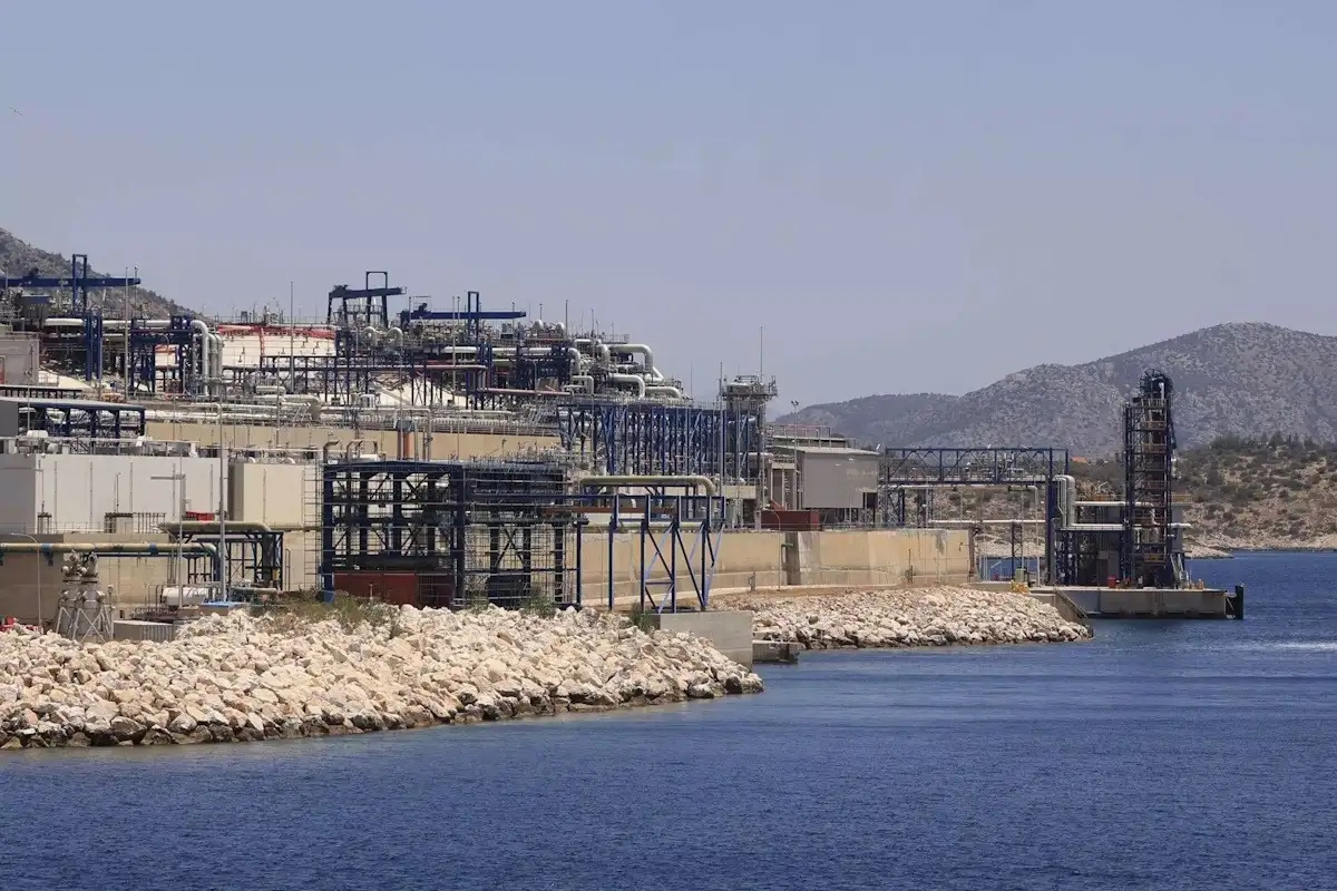 Η Μαρία Σφερούτσα της Snam αναλαμβάνει νέα διευθύνουσα σύμβουλος στον ΔΕΣΦΑ