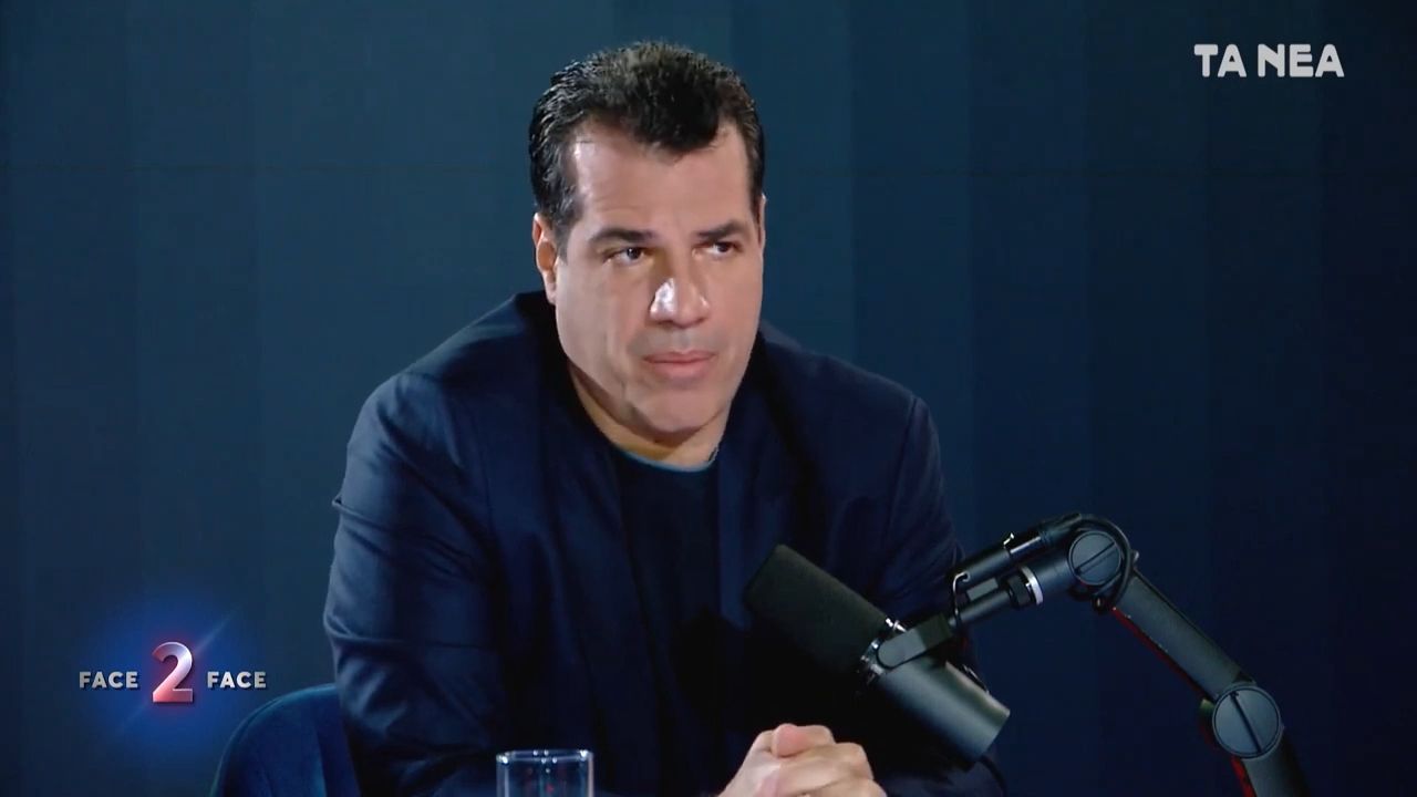 Θ. Πλεύρης για την ιδεολογία του πατέρα του: «Μου έλεγε να μη πιστεύω στη Δημοκρατία – Στη Νομική έγραφαν ”Θάνατος στον Πλεύρη”»