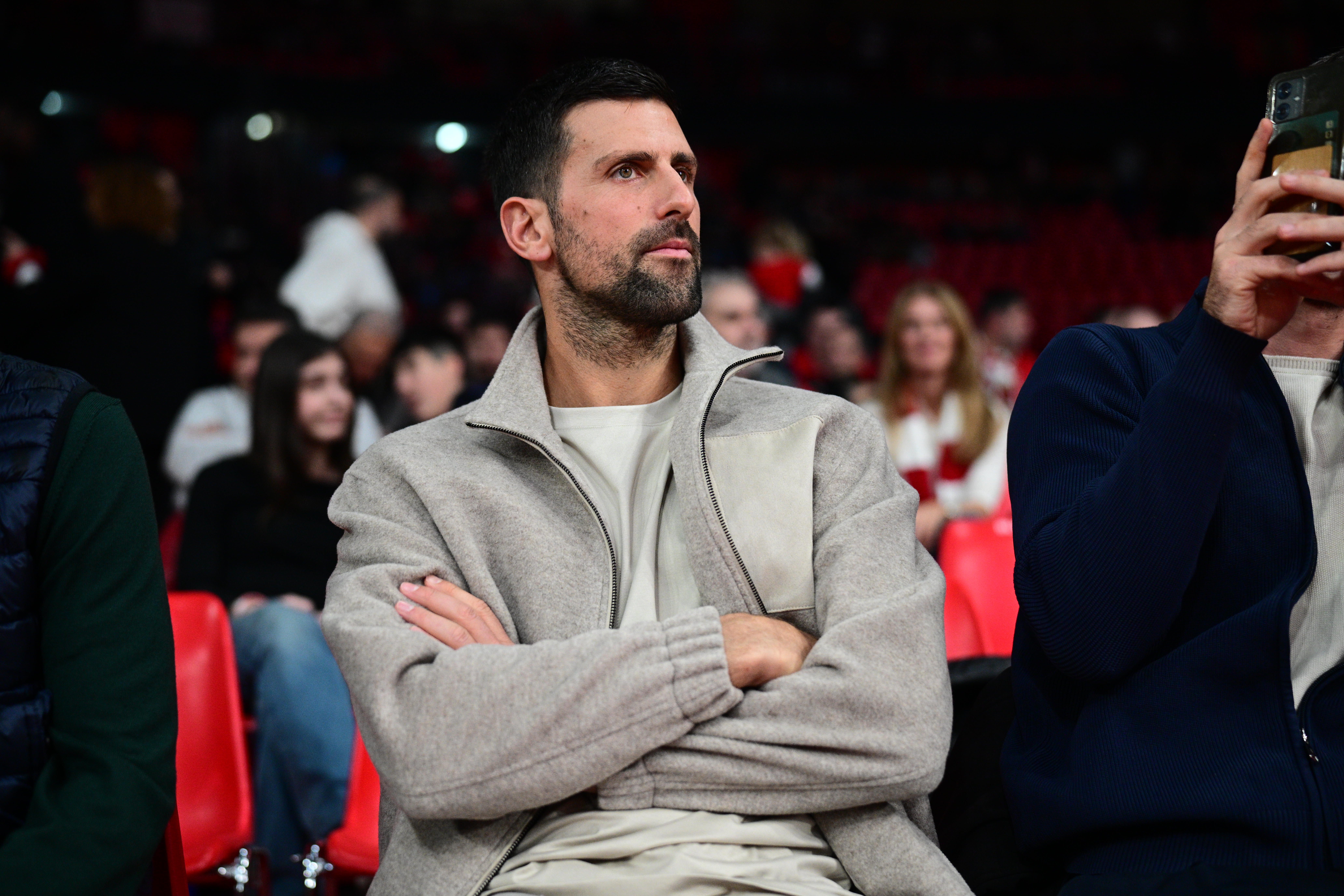 Ο Νόβακ Τζόκοβιτς στο ΣΕΦ για τη μάχη Ολυμπιακού – Ερυθρού Αστέρα