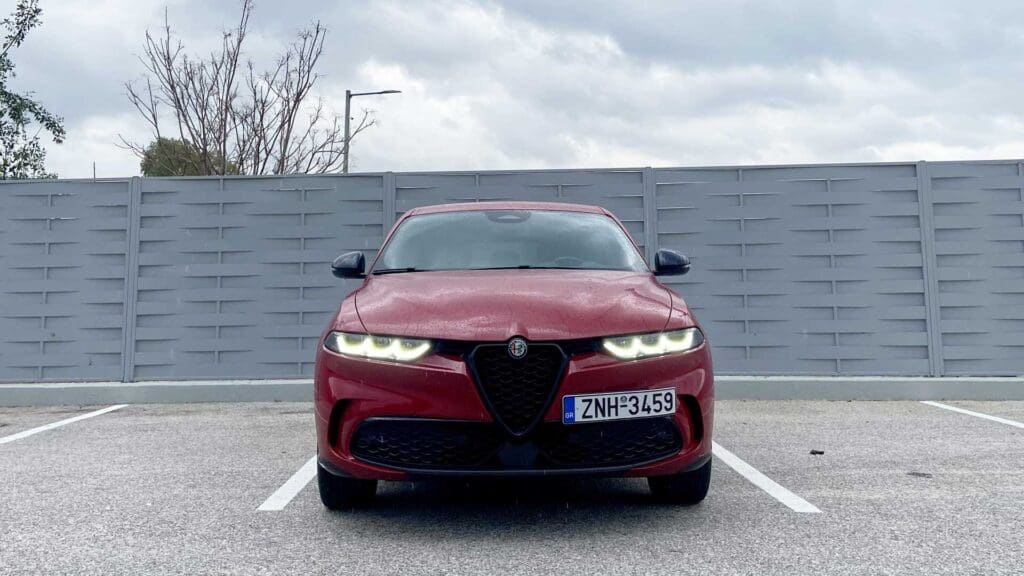Δοκιμή Alfa Romeo Tonale 1.5 T 160 Hybrid VGT
