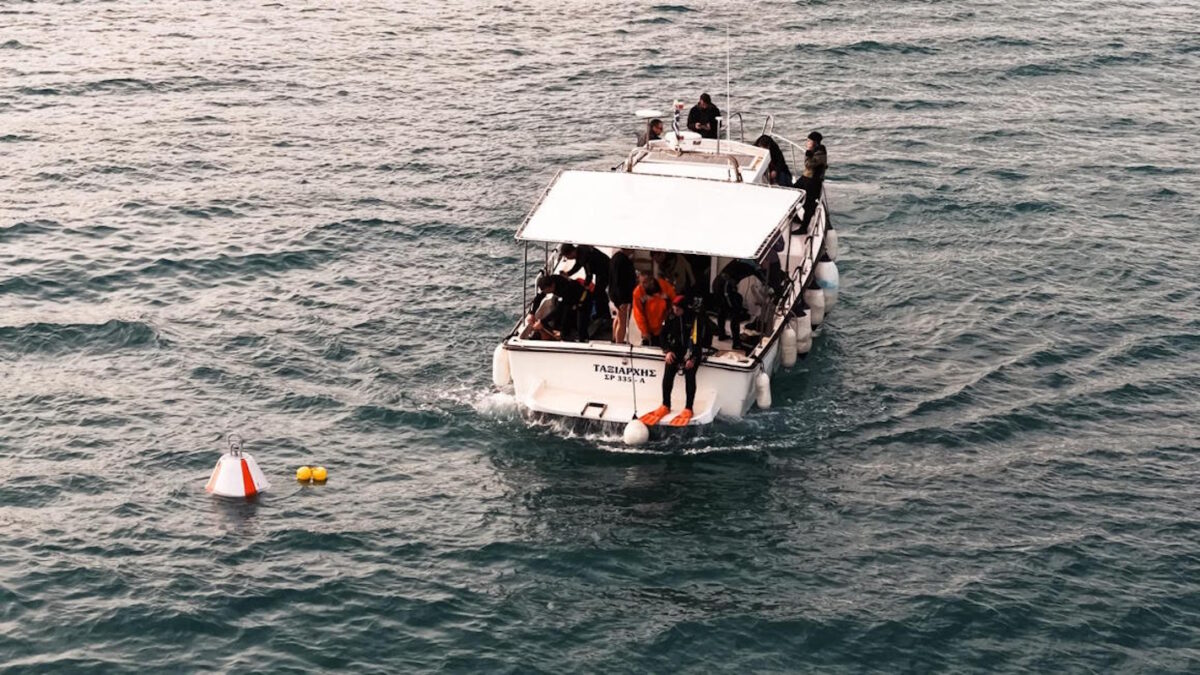 Πιλοτική εγκατάσταση αγκυροβολίων στο Πόρτο Ράφτη για τη διαφύλαξη των λιβαδιών Ποσειδωνίας