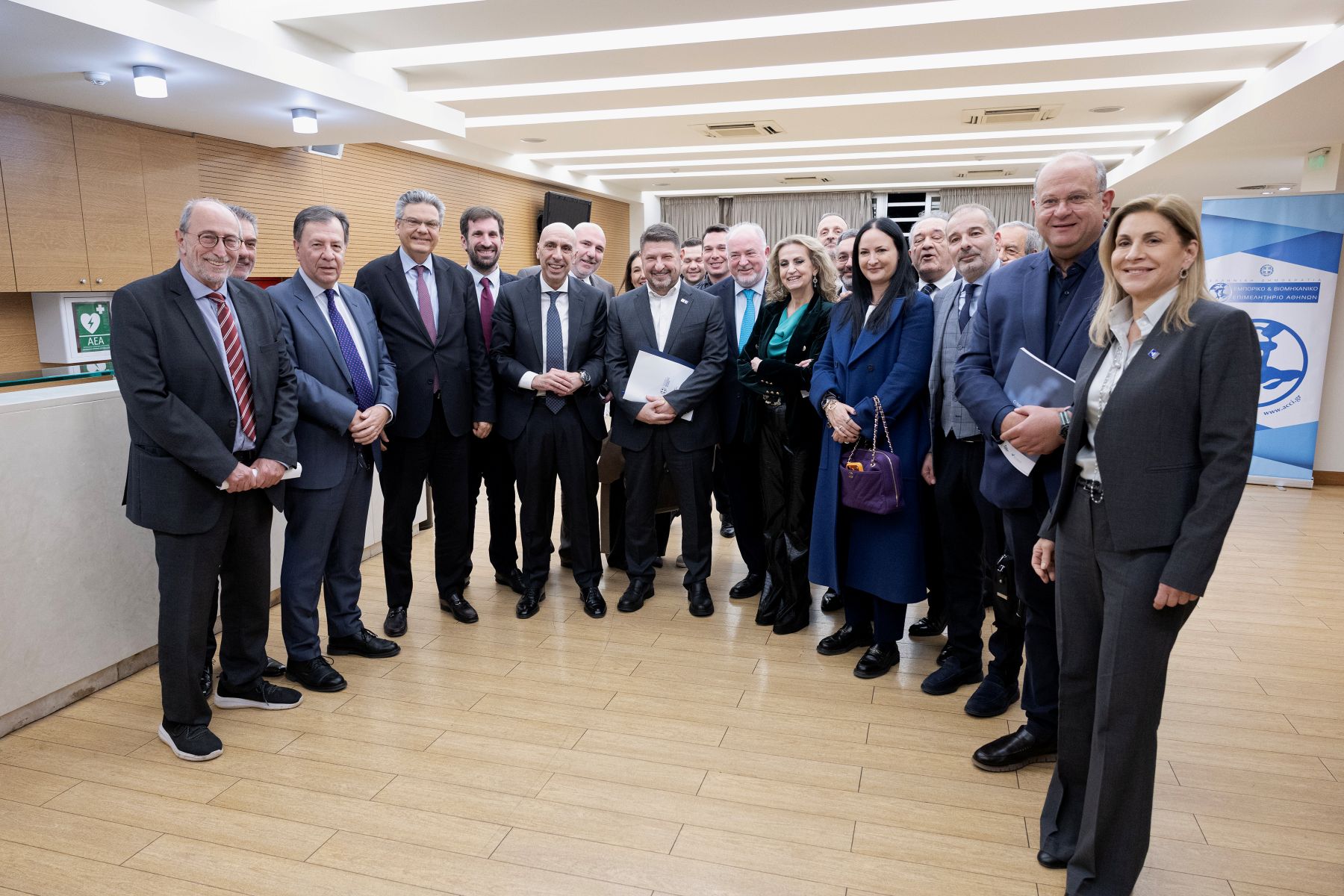 Γιάννης Μπρατάκος: «ΕΒΕΑ και Περιφέρεια Αττικής, βασικοί σύμμαχοι για μια πιο ανταγωνιστική, παραγωγική και ανθρώπινη Αττική»