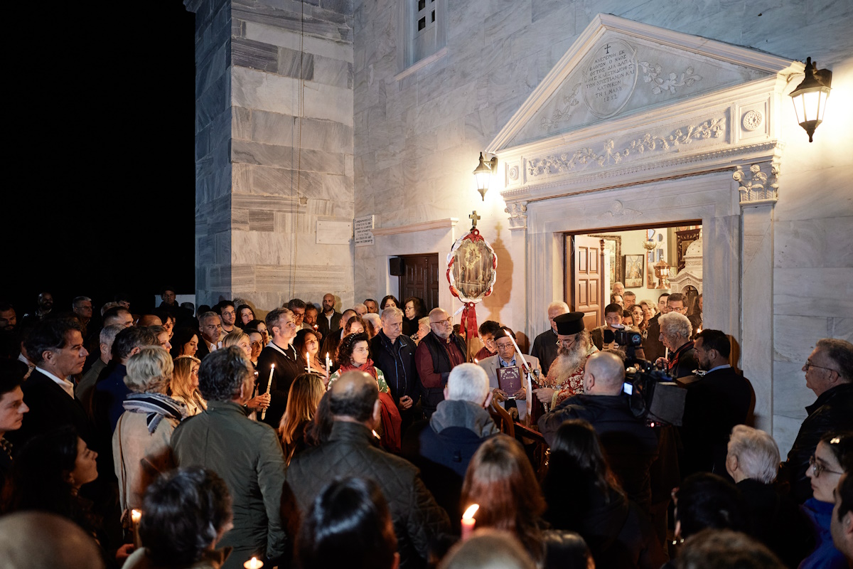 Πότε τελούνται οι Πρώτοι Χαιρετισμοί: Ποια ώρα αρχίζουν και πότε ψάλλεται ο Ακάθιστος Ύμνος