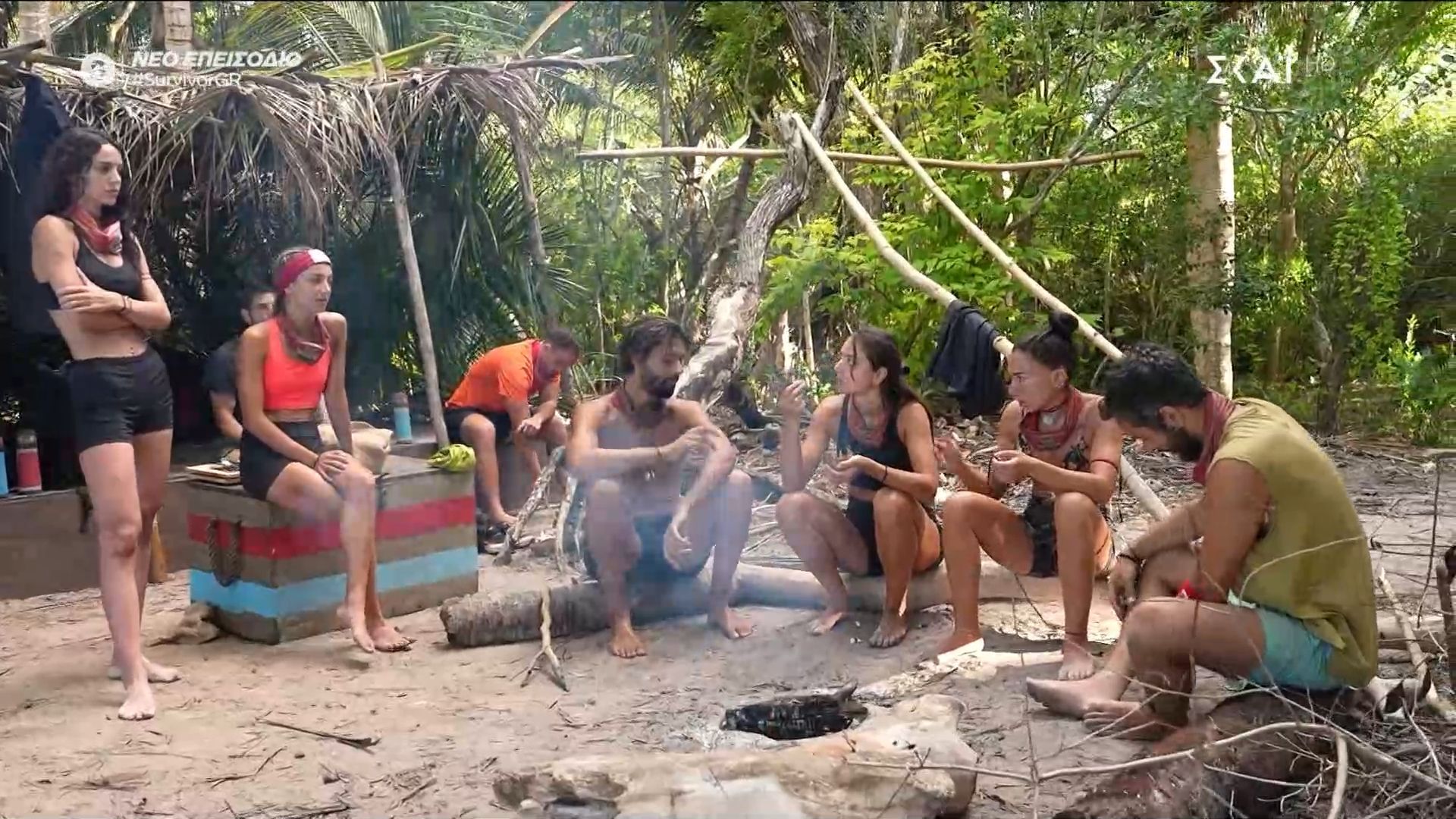 Εξαγριωμένοι οι Αθηναίοι με τον Δημήτρη: Off κάμερα ο Δημήτρης ωρυόταν και άρχισε να μας βρίζει