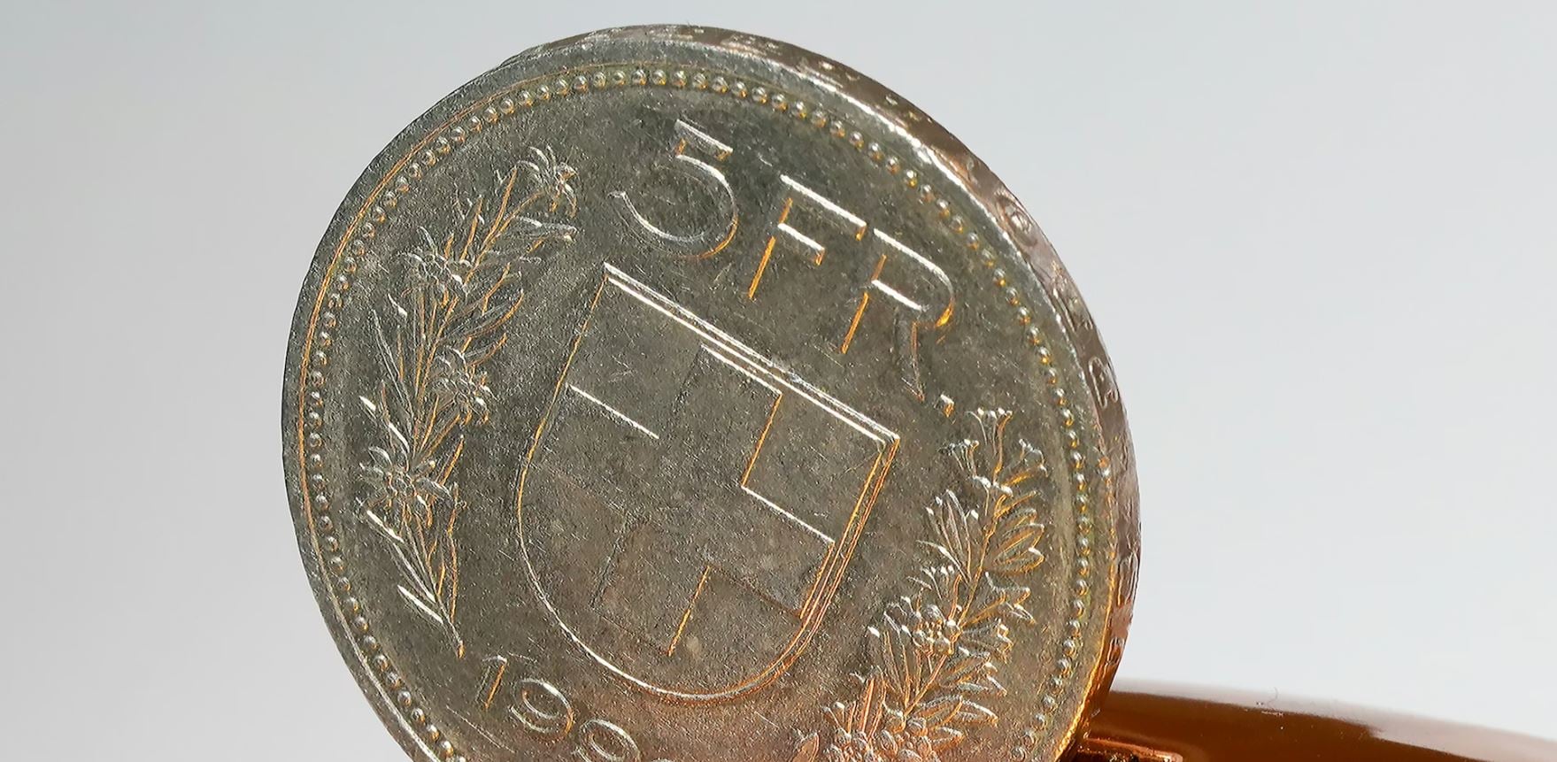 Δάνεια σε ελβετικό φράγκο: Ξεκίνησε η πλατφόρμα για τη ρύθμιση – Συχνές ερωτήσεις και απαντήσεις