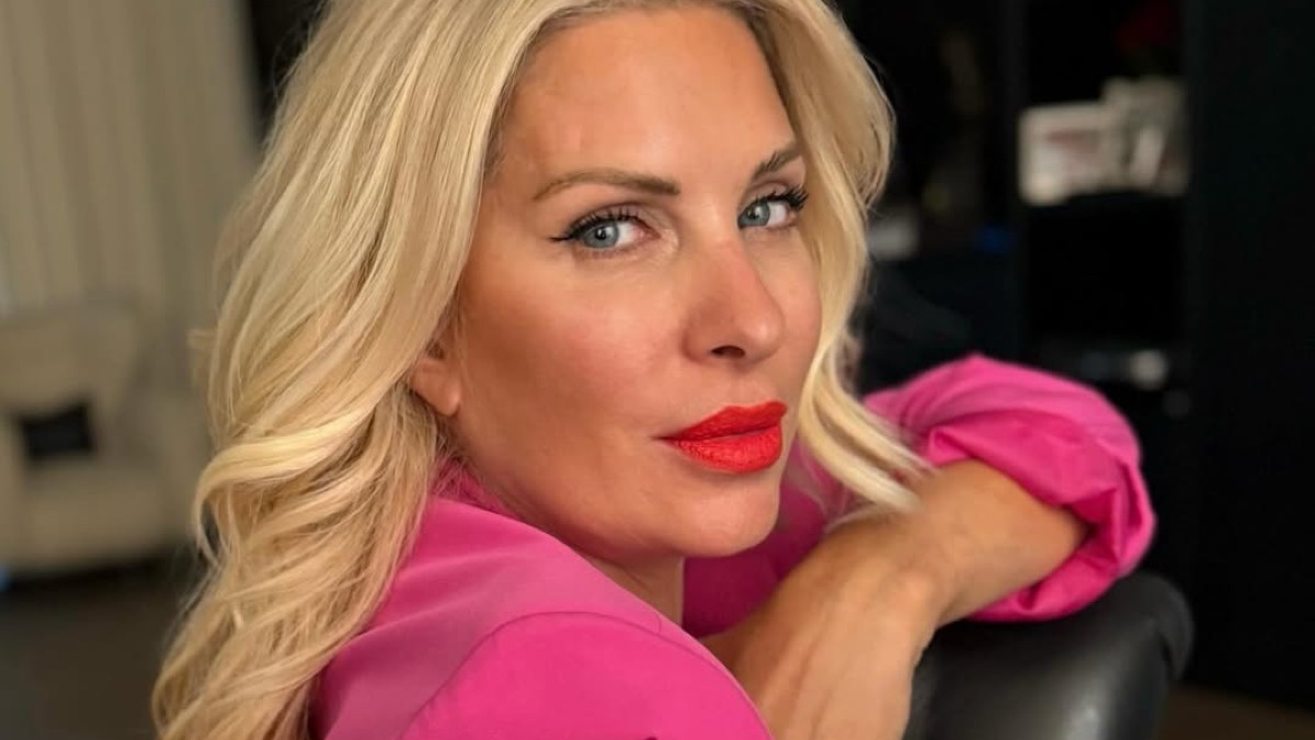 Ελένη Μενεγάκη: Πώς απαντά για την τηλεοπτική της επιστροφή