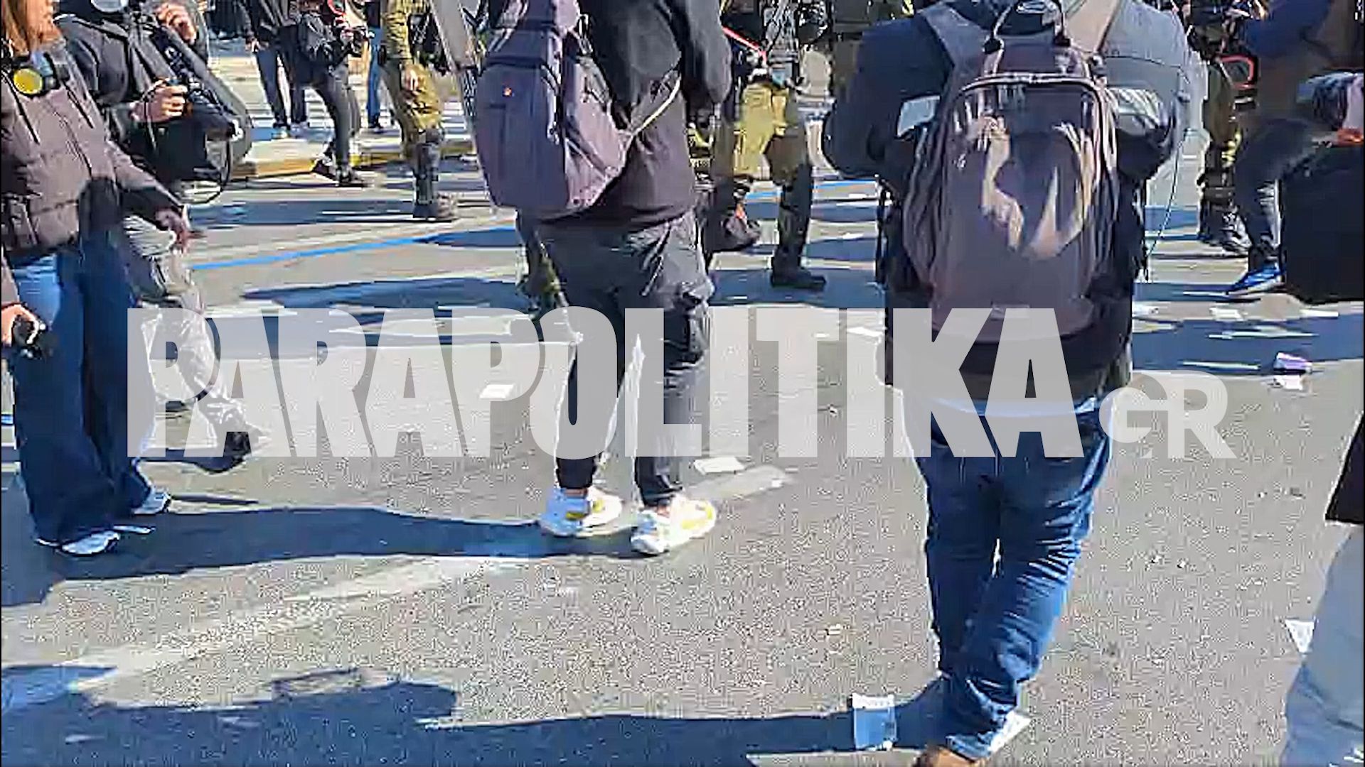 Επεισόδια μετά την ολοκλήρωση της συγκέντρωσης για τα Τέμπη στο Σύνταγμα