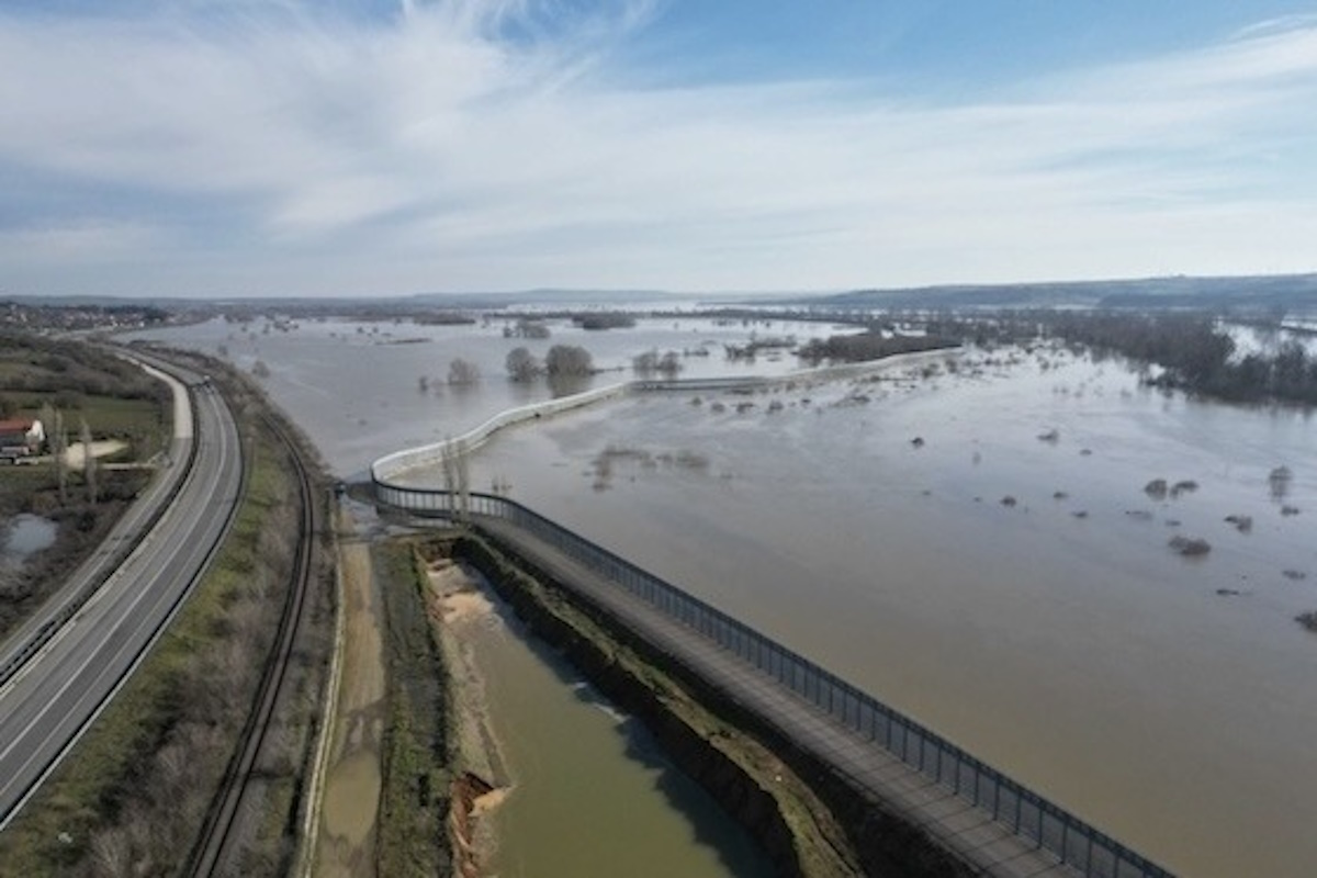 Home 50 Σε «Κόκκινο Συναγερμό» η κατάσταση στον Έβρο – Η στάθμη στο Πύθιο άγγιξε τα 6,5 μέτρα, πλημμυρισμένα 150.000 στρέμματα συνολικά