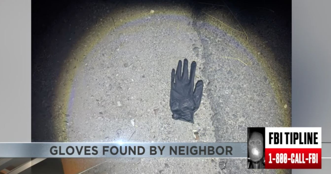 Μυστήριο με την εξαφάνιση της Νάνσι Γκάθρι: Ανακαλύφθηκαν γάντια με ίχνη αίματος κοντά στο σπίτι της 3 Θρίλερ με την εξαφάνιση της Νάνσι Γκάθρι: Βρέθηκαν γάντια με κηλίδες αίματος κοντά στο σπίτι της