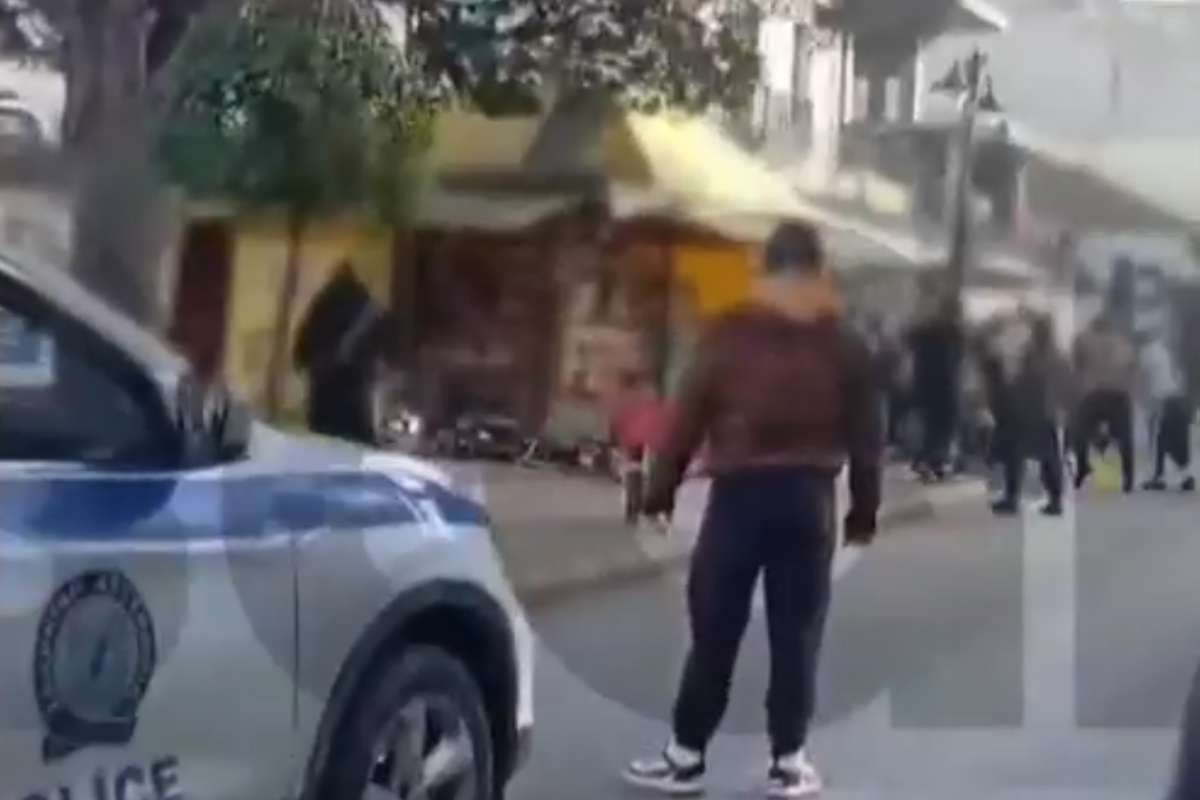 Home 55 Γαστούνη: Αναταραχή μετά τον βίαιο ξυλοδαρμό περιπτερά και γιου από ομάδα Ρομά – Έκτακτη συνεδρίαση του Εμπορικού Συλλόγου