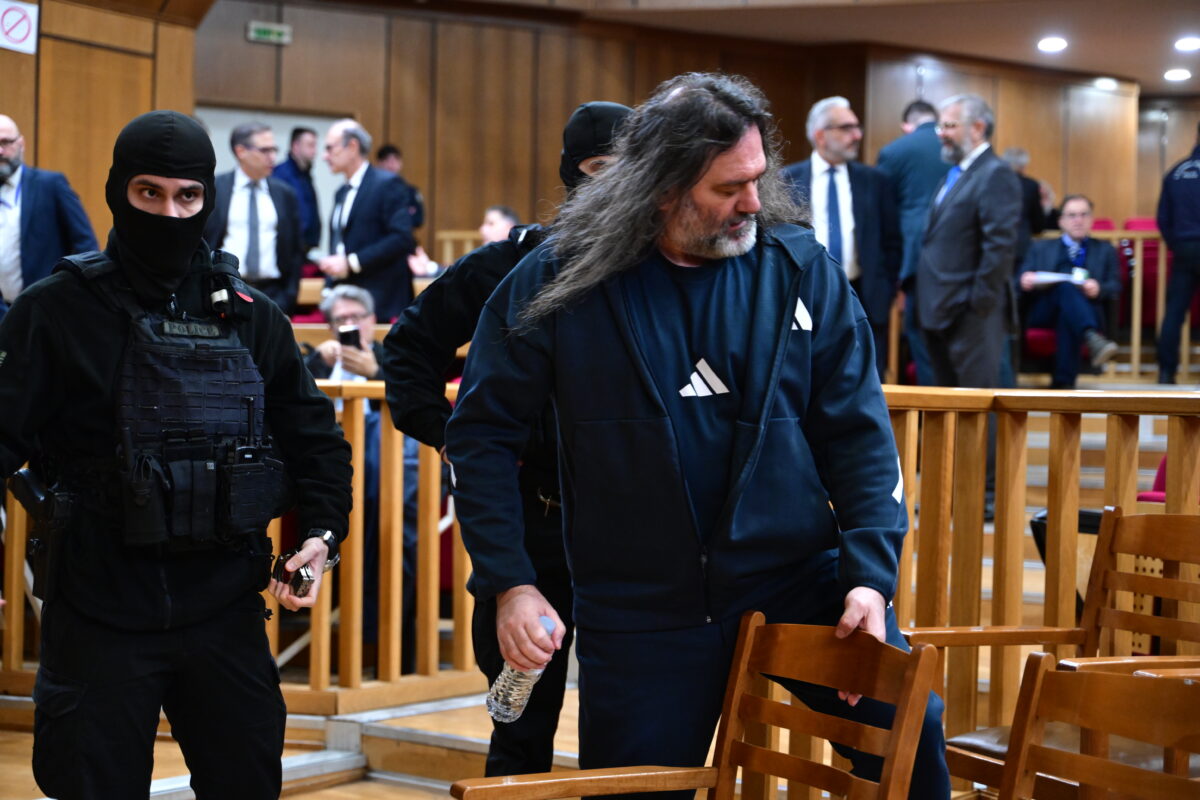 Χρυσή Αυγή: Αναβολή στην εκφώνηση της δικαστικής απόφασης – Στις 4 Μαρτίου η ετυμηγορία των δικαστών
