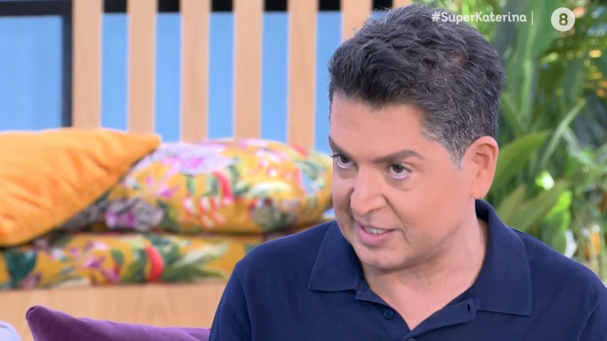 Γιάννης Πουλόπουλος: «Συγκινήθηκε» για τον αδερφό του – «Η μητέρα μου ήθελε να τοποθετήσουμε εκεί τα οστά του»