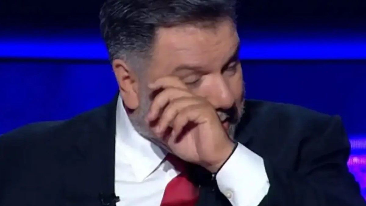 Αρναούτογλου: «Συγκλονίστηκε» στο πρώτο επεισόδιο του Εκατομμυριούχου μετά την απώλεια της μητέρας του