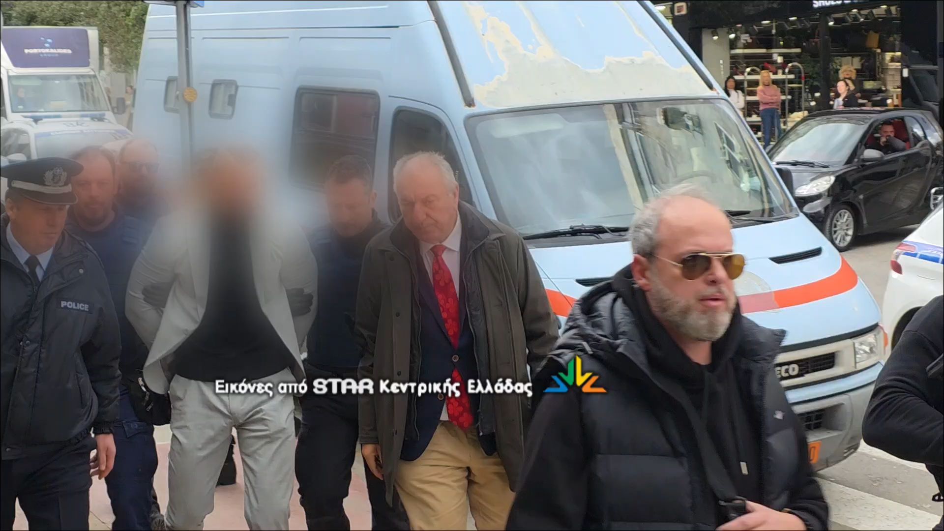 Η προσαγωγή του Βούλγαρου ισοβίτη από την φυλακή Δομοκού στα δικαστήρια Λαμίας