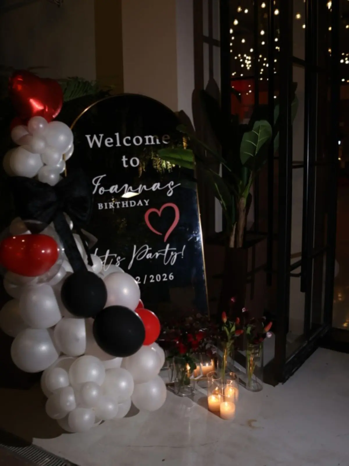 Ιωάννα Μαλέσκου: Εικόνες από το λαμπερό πάρτι γενεθλίων της – Δίπλα της ο Κωνσταντίνος Δανιάς 20 Ιωάννα Μαλέσκου