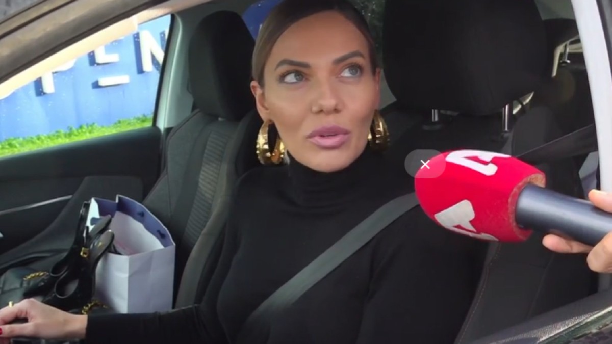 Ιωάννα Μαλέσκου: Η έκρηξη στην κάμερα για τις φήμες γύρω από τη σχέση της με τον Λάμπρο Κωνσταντάρα