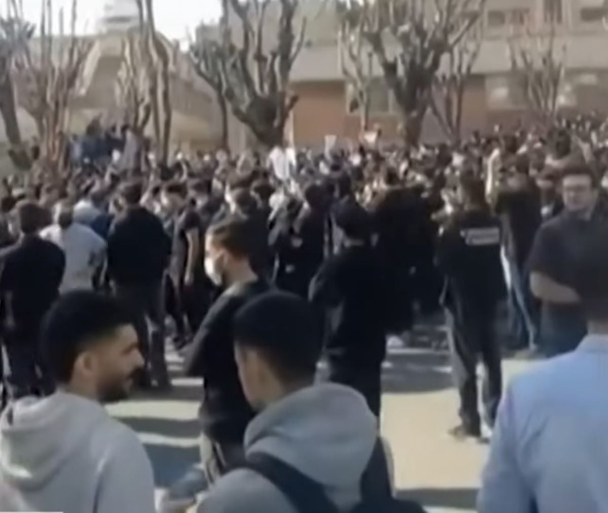 Ιράν: Νέες φοιτητικές διαδηλώσεις στην Τεχεράνη και αλλού, με την έναρξη του νέου εξαμήνου