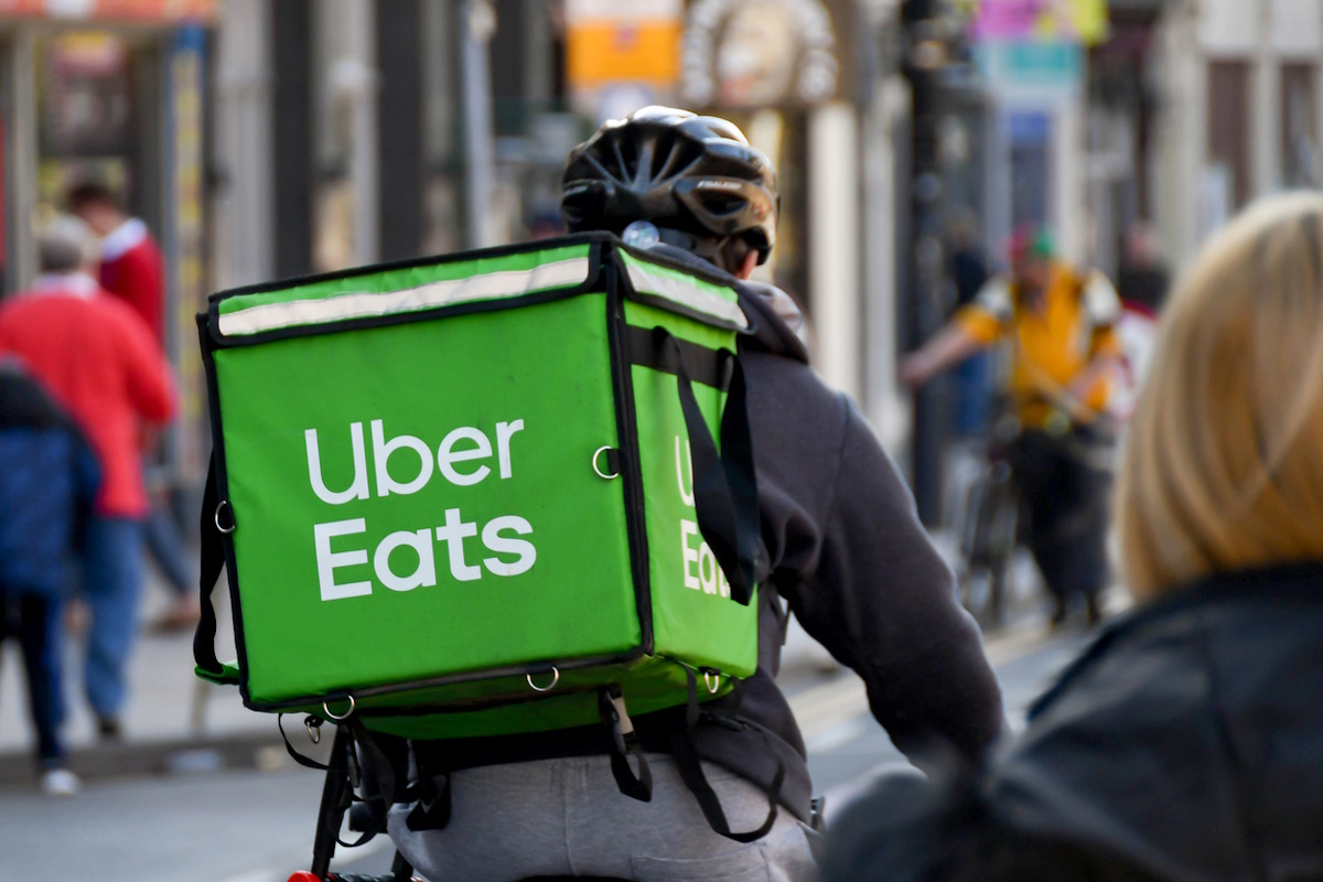 Η Uber Eats κατακτά την ελληνική αγορά delivery