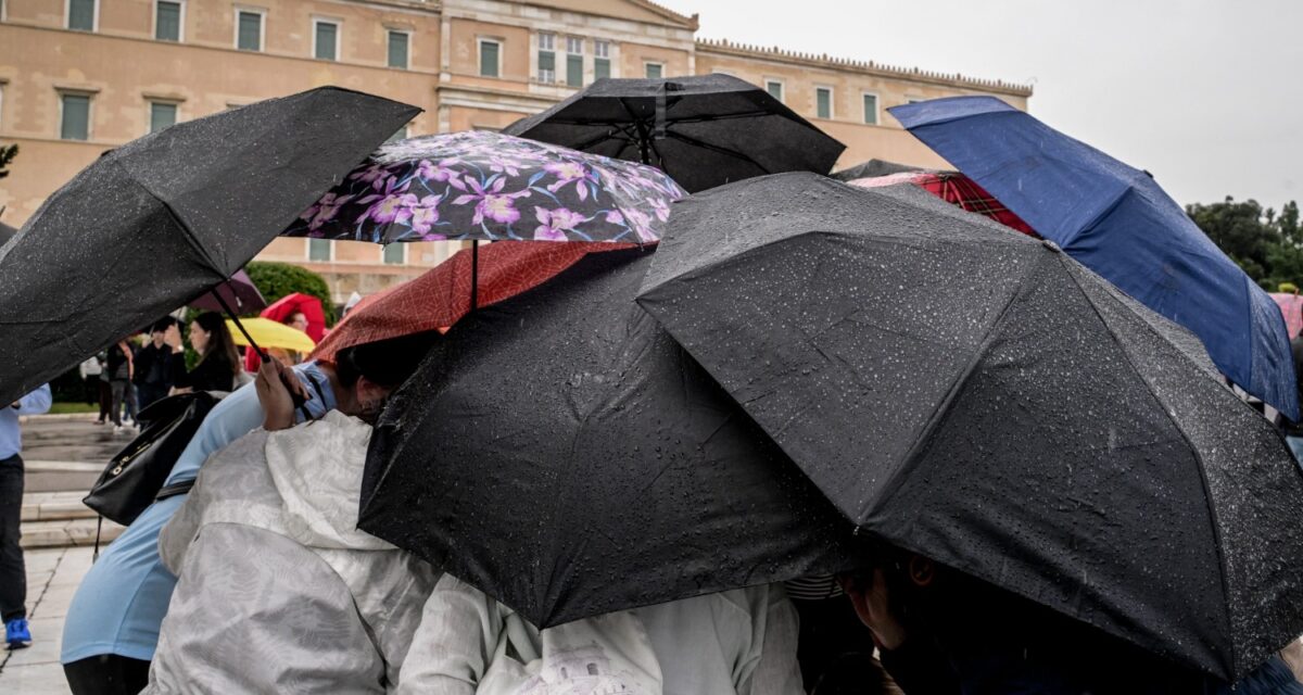 Οδηγίες από την Πολιτική Προστασία: Δυνατοί άνεμοι, βροχές και καταιγίδες μέχρι το Σάββατο