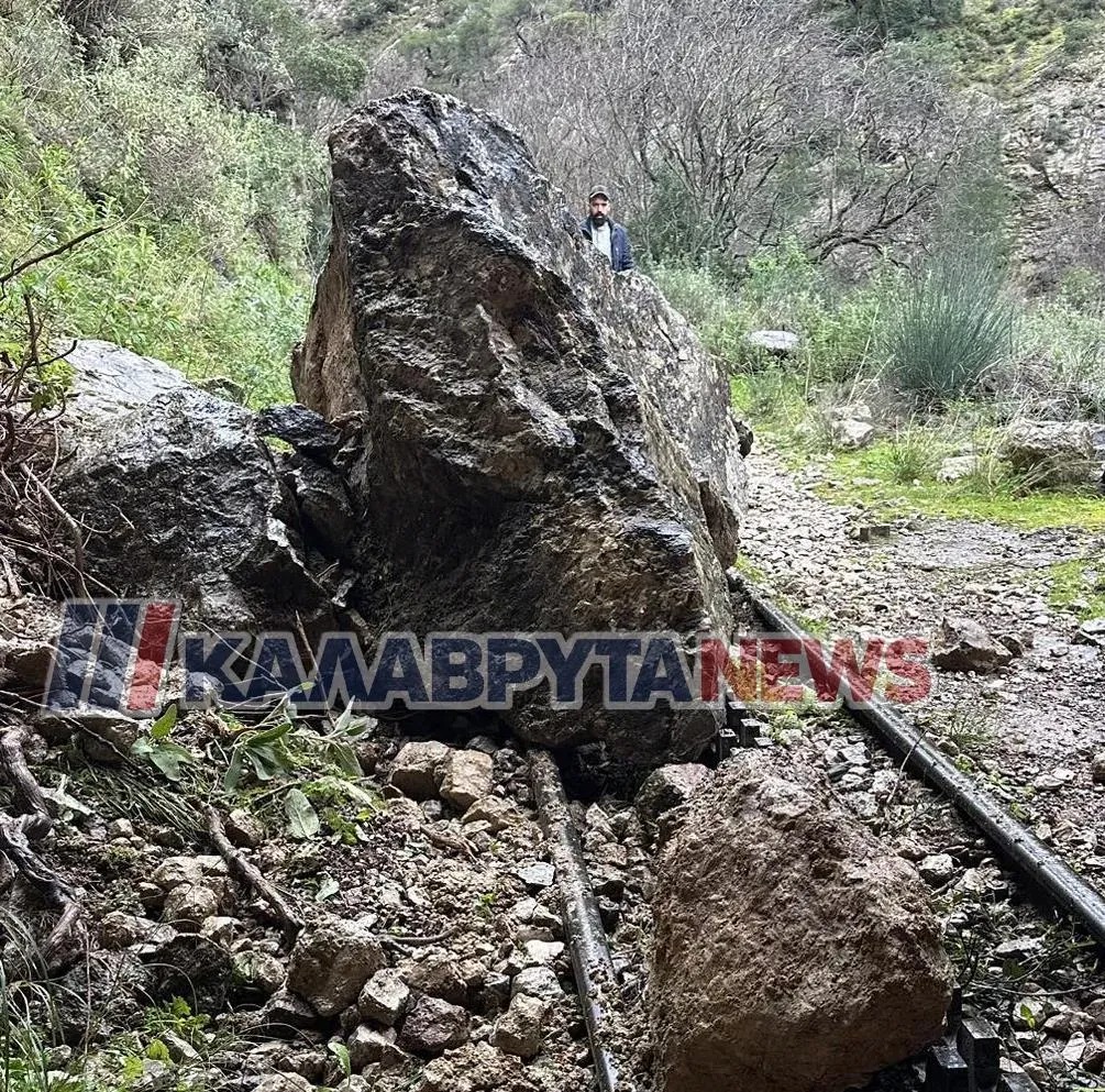 Καλάβρυτα: Κατολίσθηση βράχων στις ράγες του Οδοντωτού – Ακυρώνονται τα δρομολόγια 2 καλάβρυτα