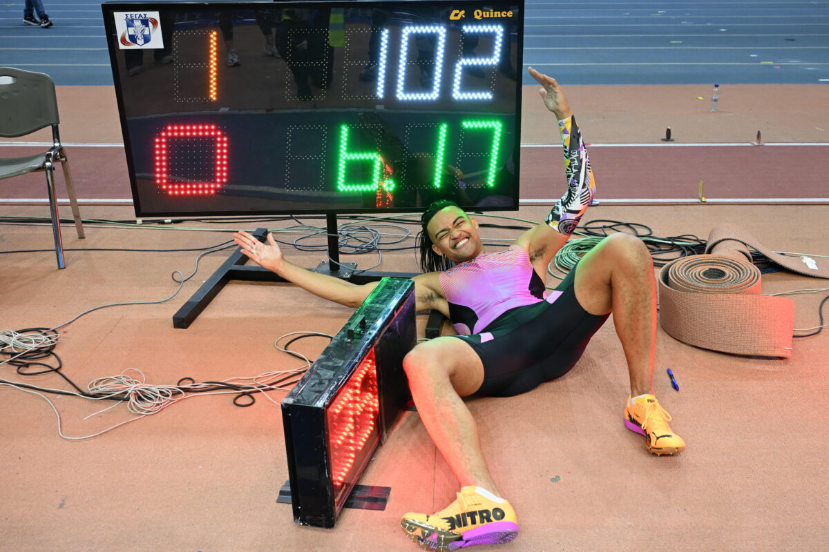 Εμμανουήλ Καραλής: «Ως παιδί στον Πύργο Ηλείας δεν φανταζόμουν ότι θα γίνω ο δεύτερος κορυφαίος στην ιστορία – Το παγκόσμιο ρεκόρ είναι στο μυαλό μου»