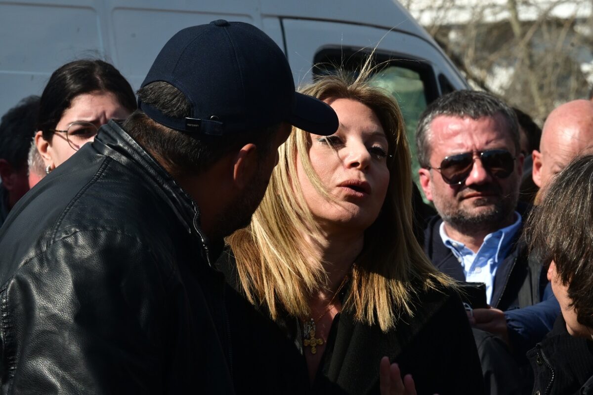 Home 64 Ο Πάνος Ρούτσι διαψεύδει τα περί «έντασης» με την Μαρία Καρυστιανού στη συγκέντρωση για τα Τέμπη