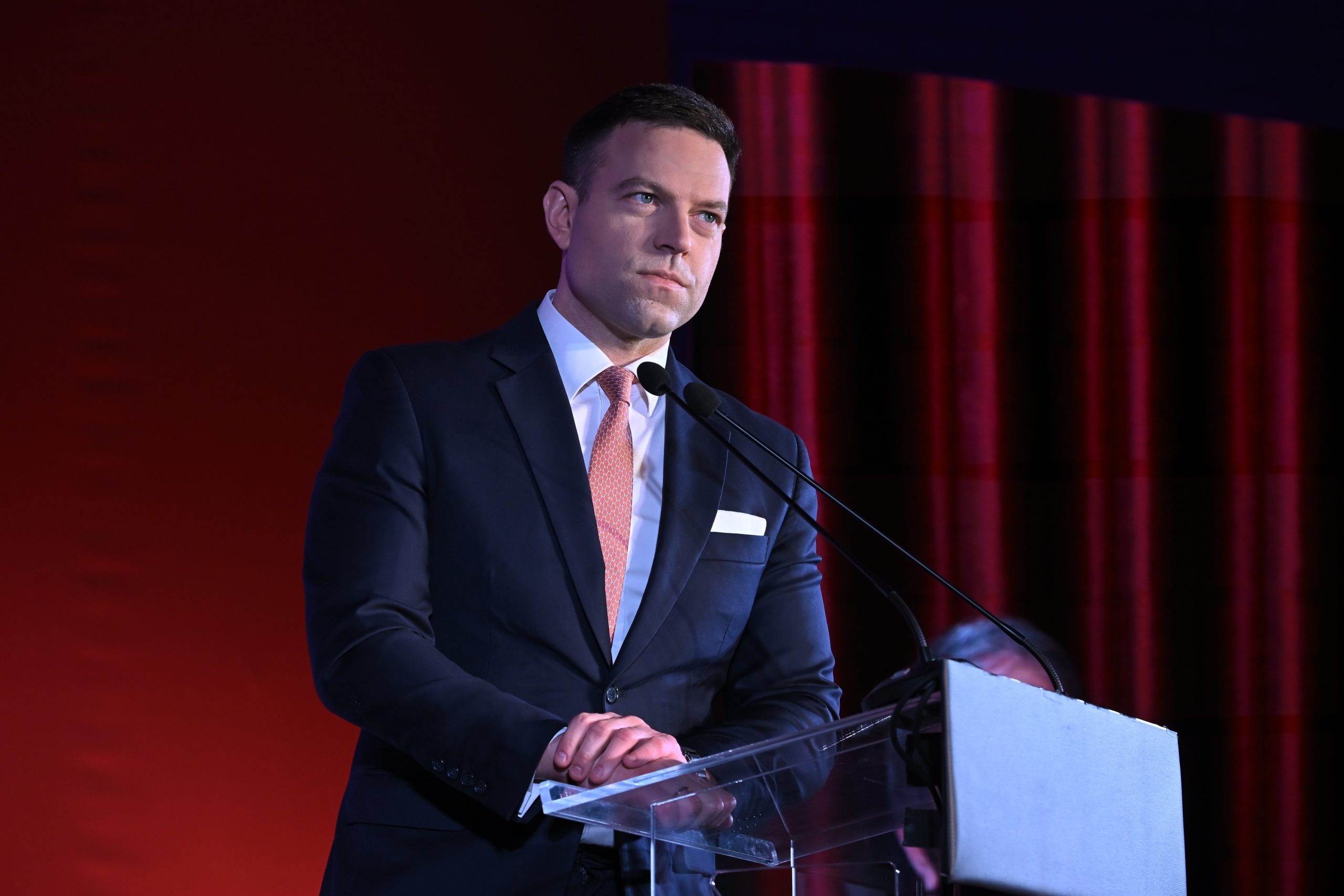 Κασσελάκης: «Δεν μας εξόντωσαν» – Προτείνει τη μετονομασία του «Κινήματος Δημοκρατίας» σε «Δημοκράτες – Προοδευτικό Κέντρο»