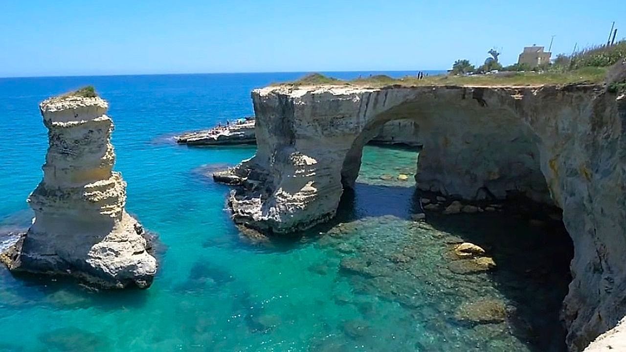 Κατέρρευσε η Ιταλική Αψίδα των Ερωτευμένων την ημέρα του Αγίου Βαλεντίνου