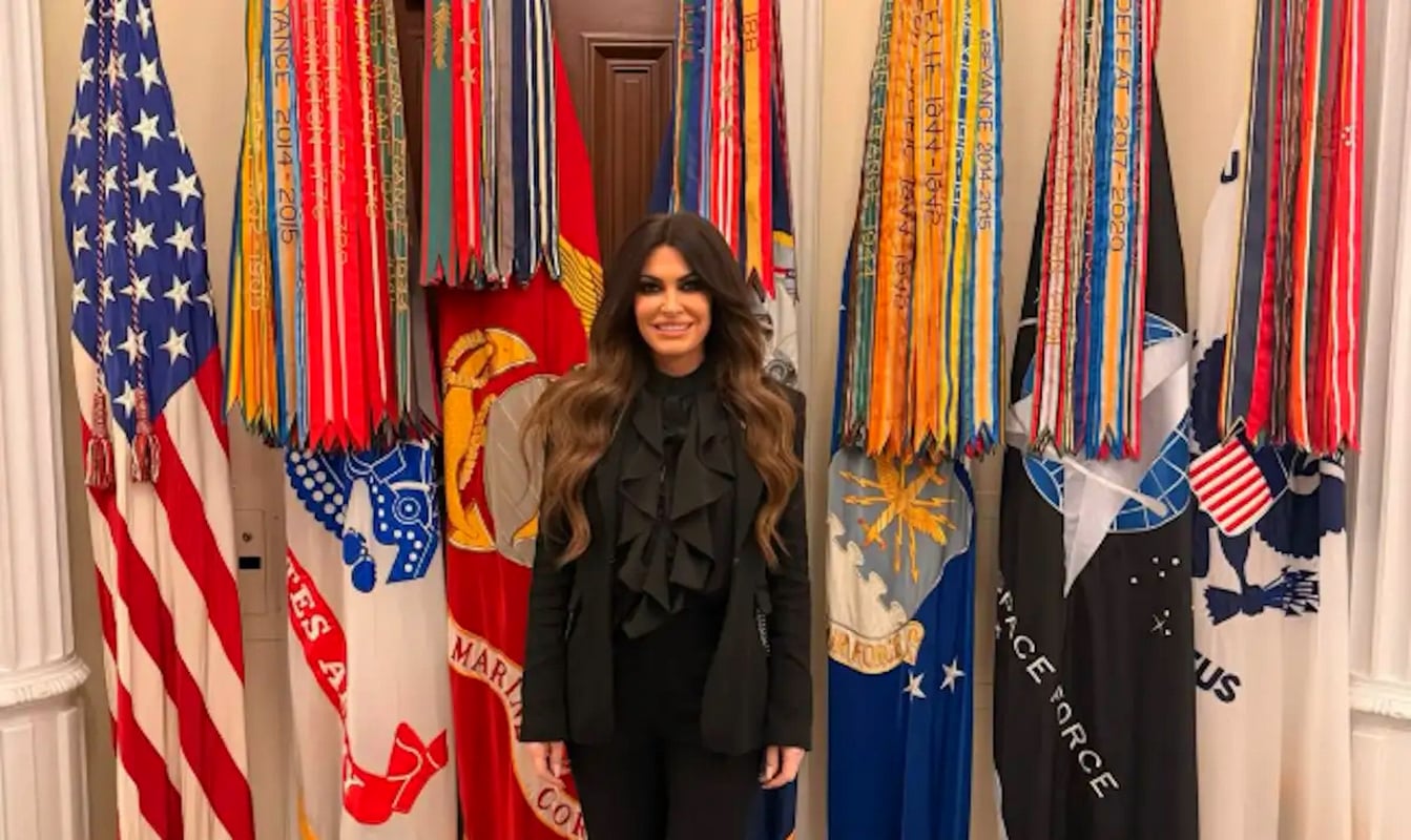 Home 77 Η Κίμπερλι Γκιλφόιλ συναντήθηκε με τον Ντόναλντ Τραμπ και τον ενημέρωσε για την εξέλιξη των ελληνοαμερικανικών σχέσεων