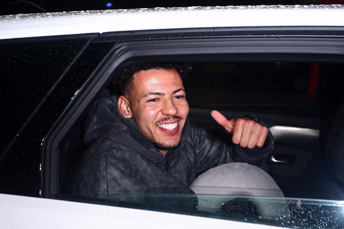 Ο Κλέιτον στην Ελλάδα για τον Ολυμπιακό: «Εύχομαι να συνεχίσουμε να σκοράρουμε άφθονα με τον Αντρέ Λουίζ»