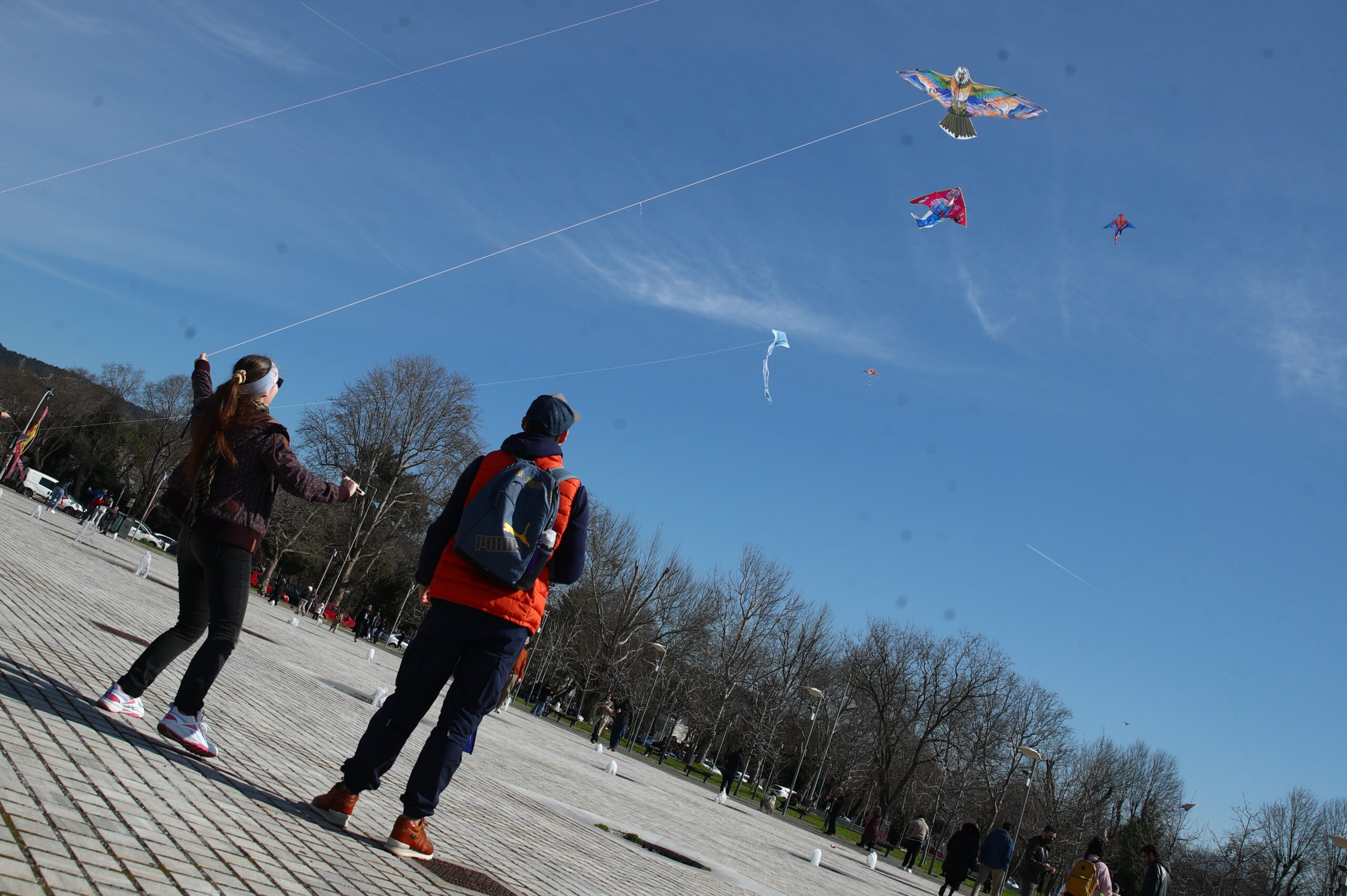 Καθαρά Δευτέρα: Γιορτή και χαρταετοί στον λόφο του Φιλοπάππου για τους Αθηναίους και στο Σέιχ Σου για τους Θεσσαλονικείς 20 Καθαρά Δευτέρα: Γιορτή και χαρταετοί στον λόφο του Φιλοπάππου για τους Αθηναίους και στο Σέιχ Σου για τους Θεσσαλονικείς