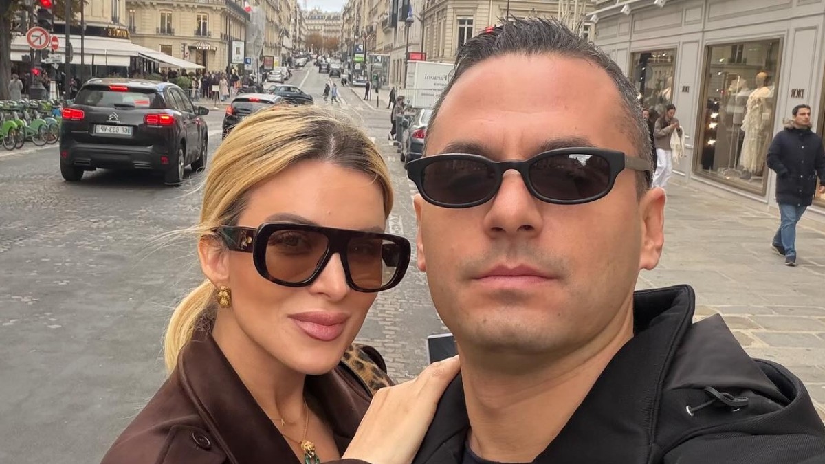 Παναγιώτης Κουτσουμπής: Η συγκινητική ανάρτηση με τα πρώτα ρουχαλάκια της κόρης του