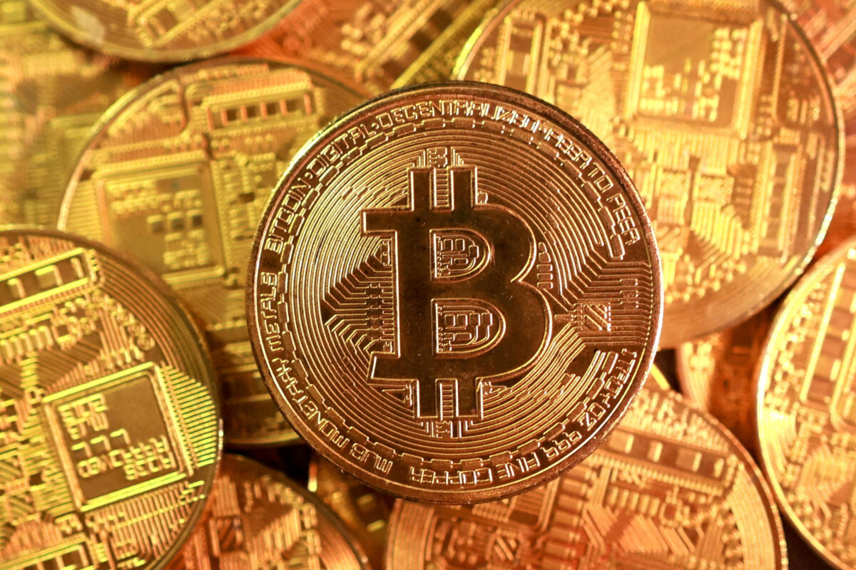 Το Bitcoin κατρακυλά στα 65.000 δολάρια καθώς ο πληθωρισμός περιορίζει το ρίσκο