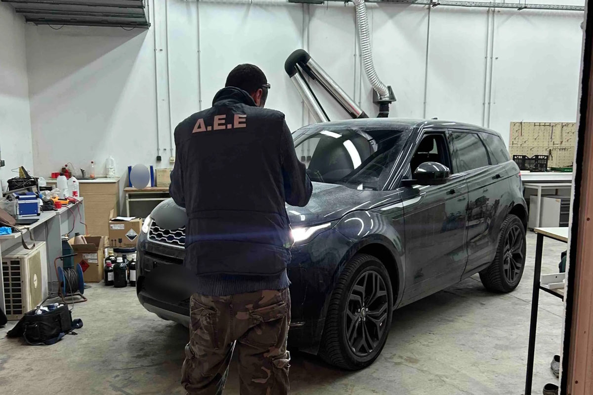 Ελληνικό FBI: 10+1 αποκαλύψεις που συγκλόνισαν – Από τους λαθρέμπορους και τον «Έλληνα Εσκομπάρ» στις παραποιημένες αντλίες 6 Σπείρα έκλεβε αυτοκίνητα και τα πουλούσε