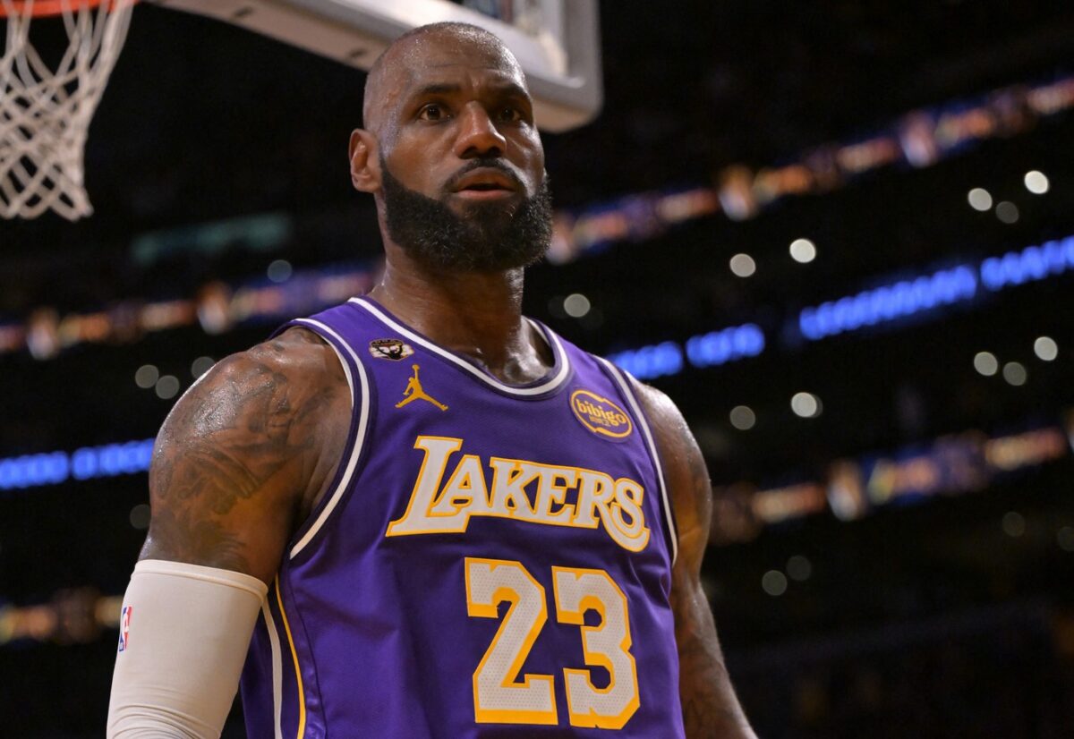 NBA Αποτελέσματα: Οι Λέικερς επικράτησαν των Σίξερς, οι Πίστονς ηττήθηκαν από τους Γουίζαρντς