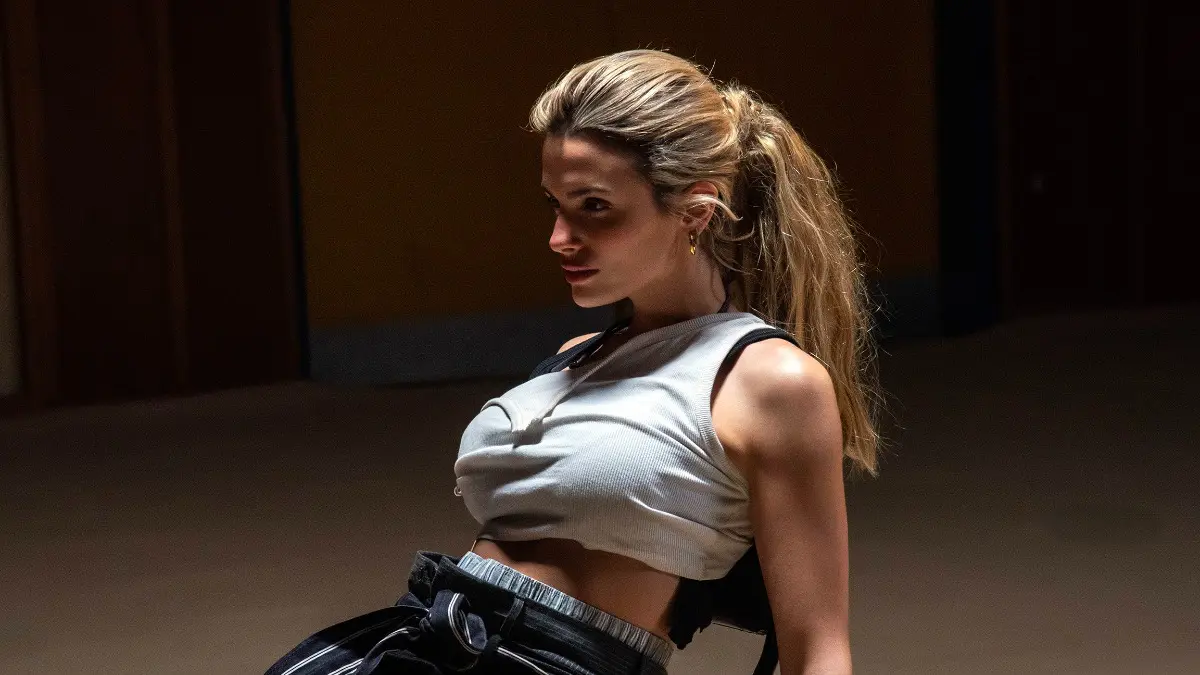 Κατερίνα Λιόλιου: Παρασκηνιακές λήψεις από το video clip του «Λογαριασμού» 7 Κατερίνα Λιόλιου: Backstage φωτογραφίες από το video clip του «Λογαριασμού»