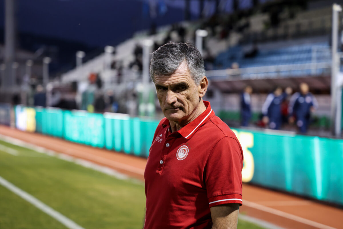 Ο Χοσέ Λουίς Μεντιλίμπαρ αναζητά λύσεις στον Ολυμπιακό ενόψει των πλέι οφ της Super League