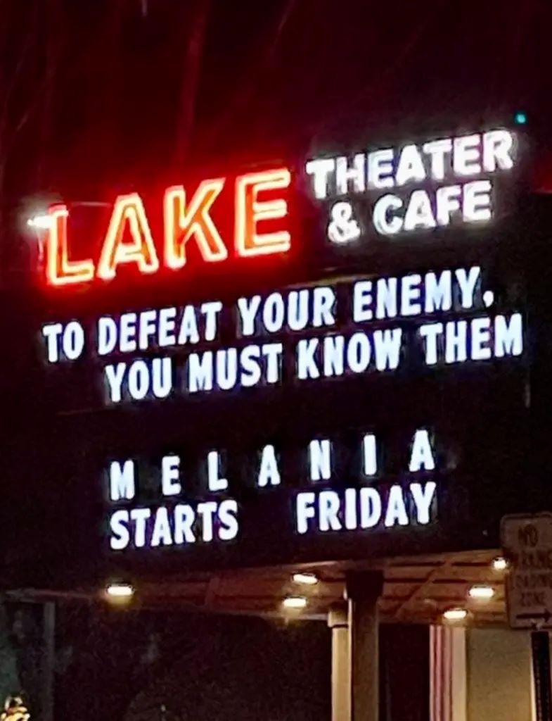 Μελάνια Τραμπ: Μήνυμα σε σινεμά εξόργισε την Amazon και ακύρωσε τις προβολές – «Για να νικήσεις τον αντίπαλό σου, πρέπει να τον γνωρίζεις»