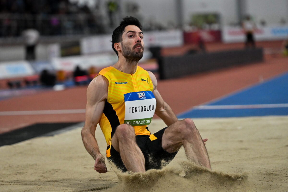Μίλτος Τεντόγλου: Ο Έλληνας Ολυμπιονίκης κατέκτησε τη δεύτερη θέση στο Βελιγράδι με ρεκόρ 8,27 μέτρα φέτος