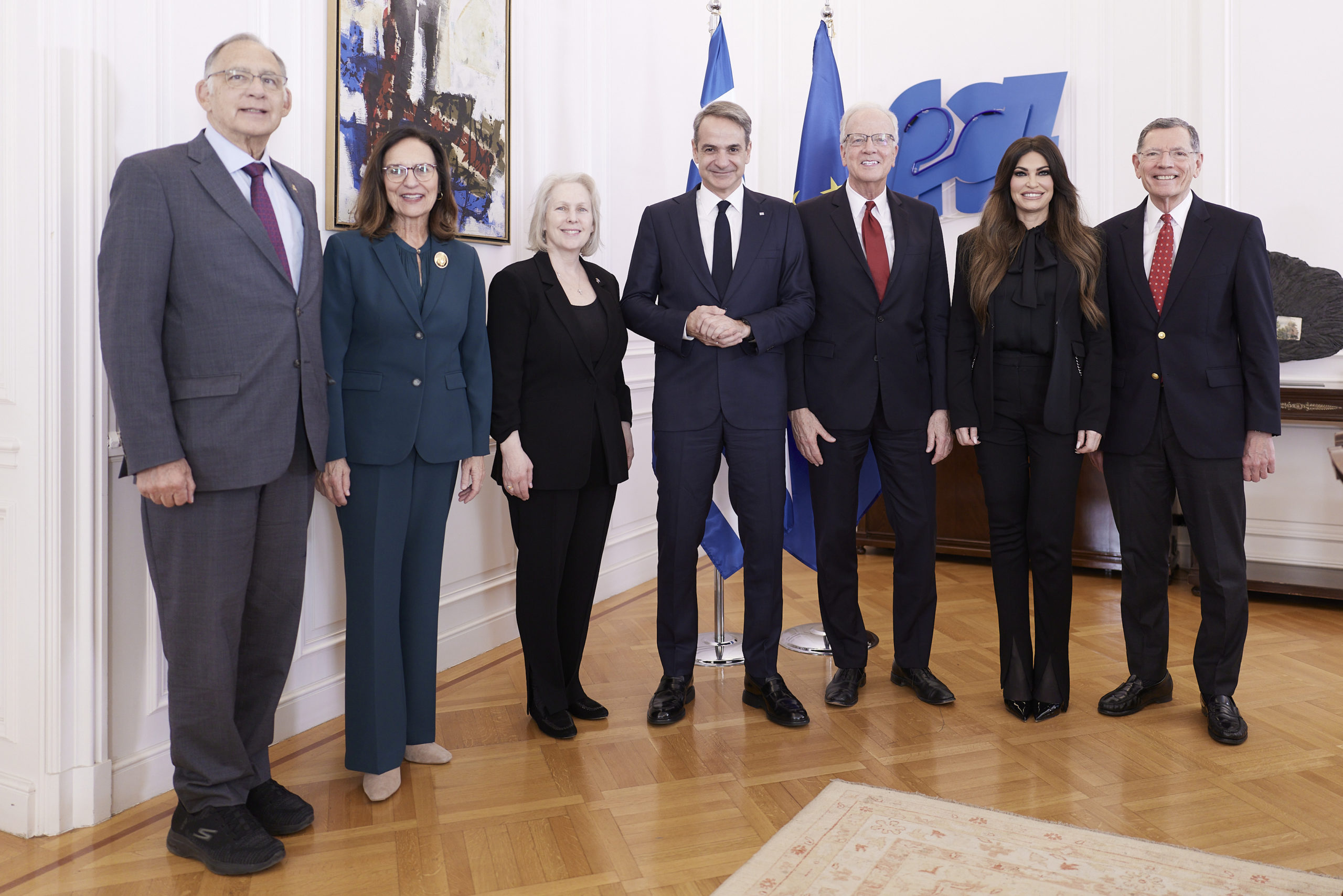 Κυριάκος Μητσοτάκης συναντήθηκε σήμερα στο Μέγαρο Μαξίμου με αντιπροσωπεία του Κογκρέσου των ΗΠΑ