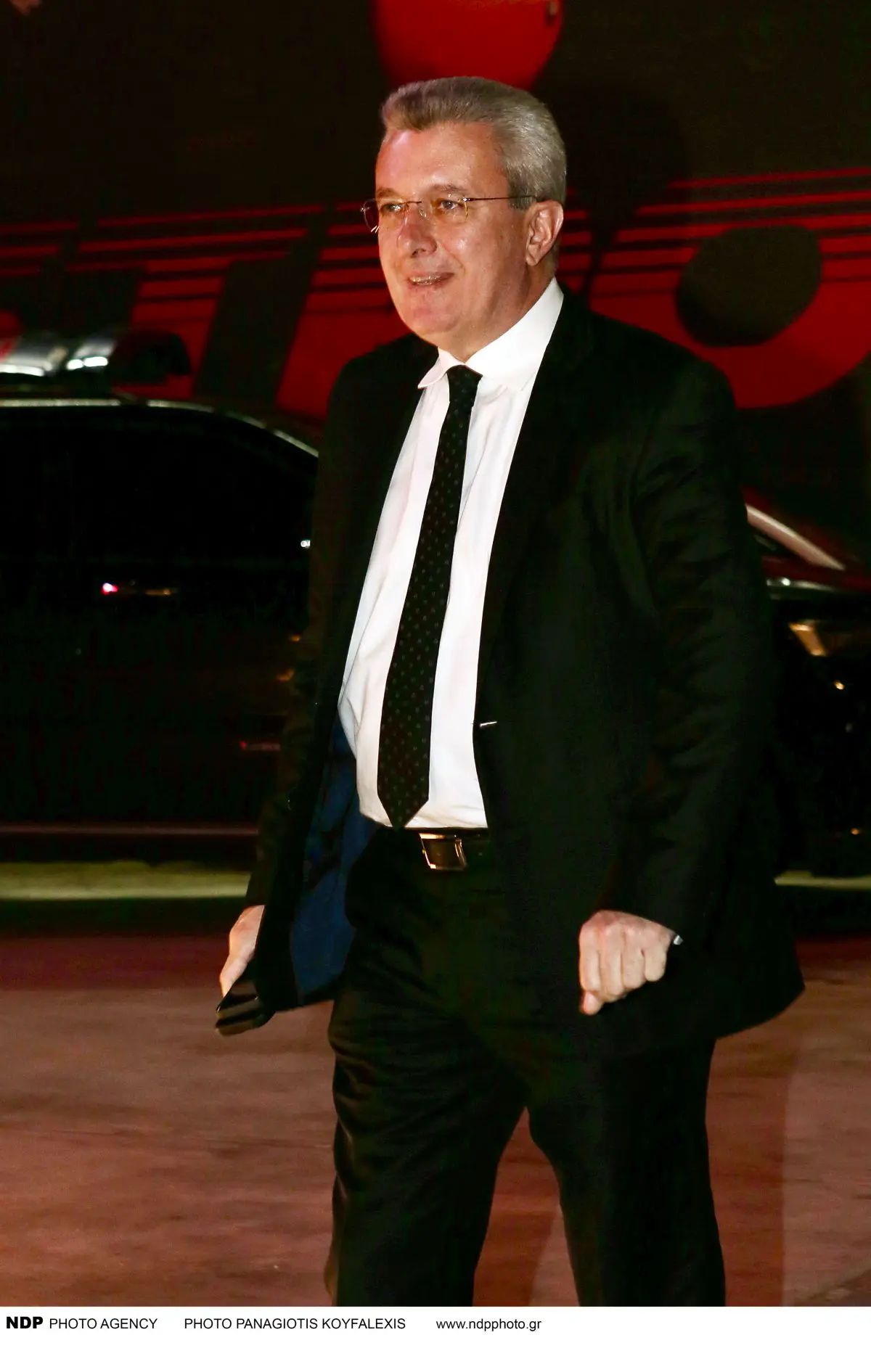 ΑΝΤ1: Οι εντυπωσιακές παρουσίες στην κοπή της πρωτοχρονιάτικης πίτας – Φωτογραφίες 23 Ο Νίκος Χατζηνικολάου στην κοπή της πίτας του ΑΝΤ1