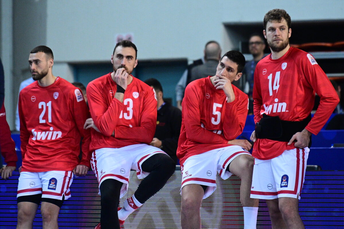 Το μήνυμα του Ολυμπιακού μετά την ήττα στον τελικό: «Το Κύπελλο χάθηκε, αλλά η μάχη συνεχίζεται»