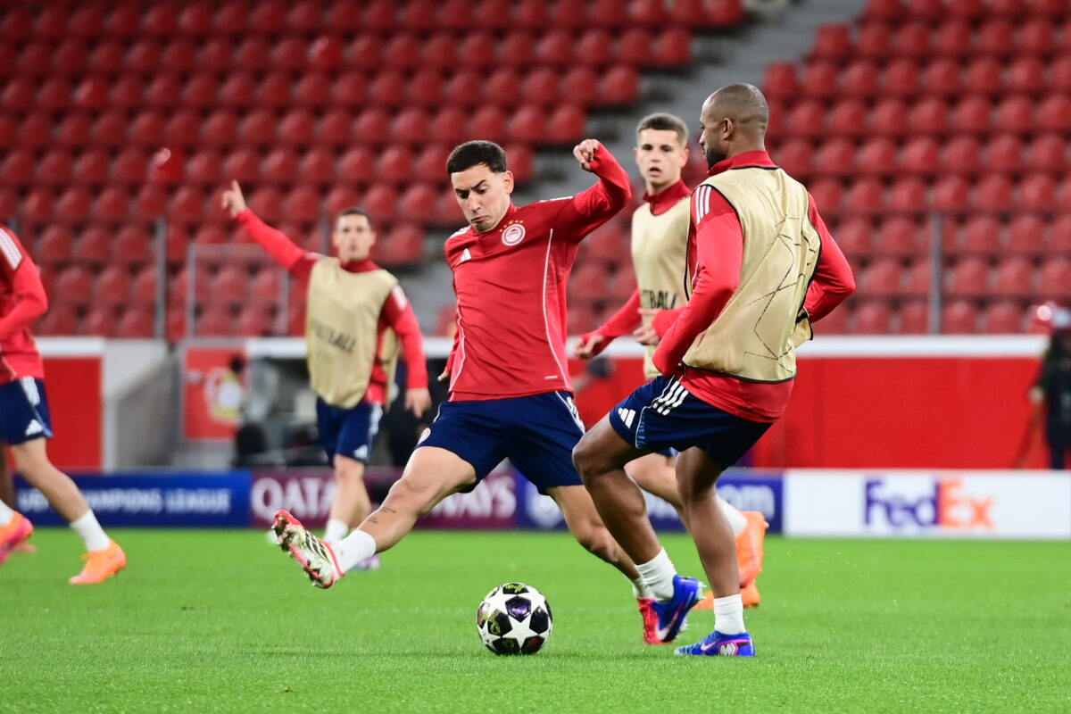 Μπάγερ Λεβερκούζεν – Ολυμπιακός: Η προετοιμασία των παικτών του Μεντιλίμπαρ στην «BayArena»