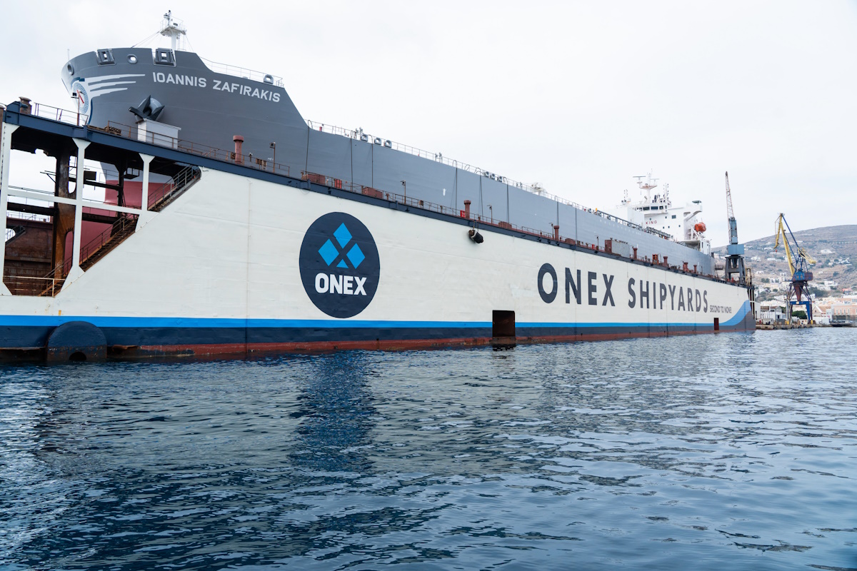 ONEX: Επαναλειτουργία του Syncrolift στα ναυπηγεία Σύρου μετά από 15 χρόνια για ανέλκυση και επισκευή πλοίων
