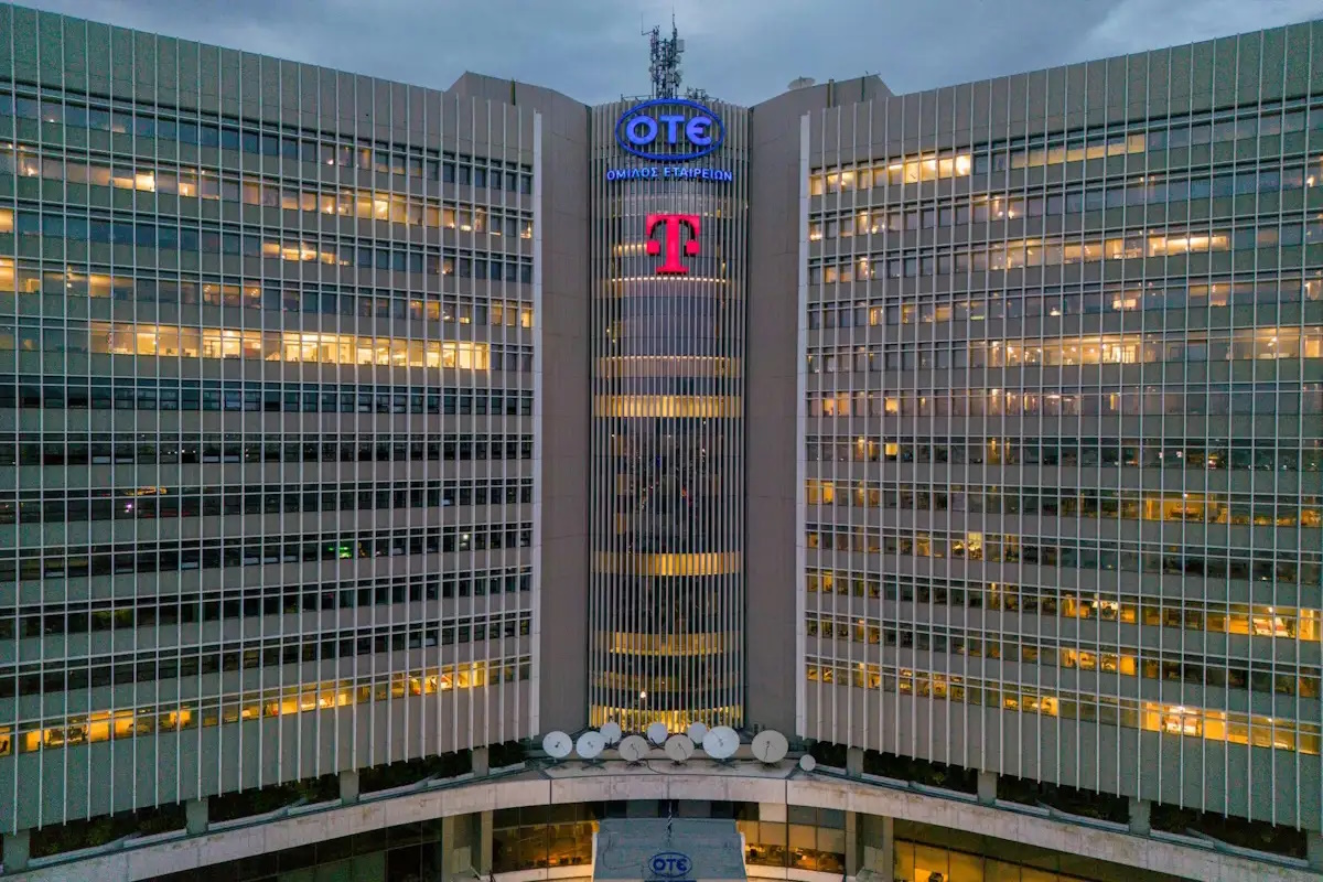 ΟΤΕ: Άνοδος 8,7% στα έσοδα και 2,3% στα EBITDA το τέταρτο τρίμηνο του 2025