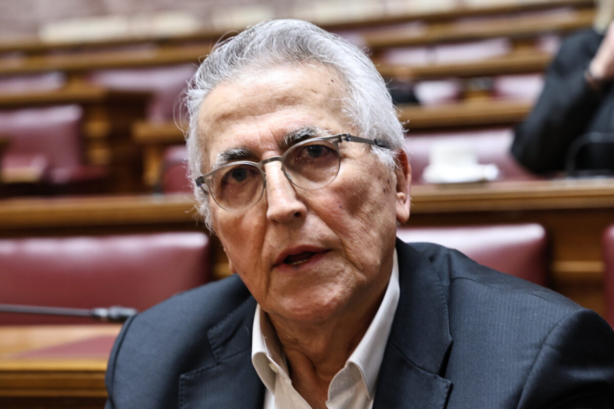 Ο Γιάννης Παναγόπουλος αντιδρά στις κατηγορίες – Παρακολουθήστε ζωντανά