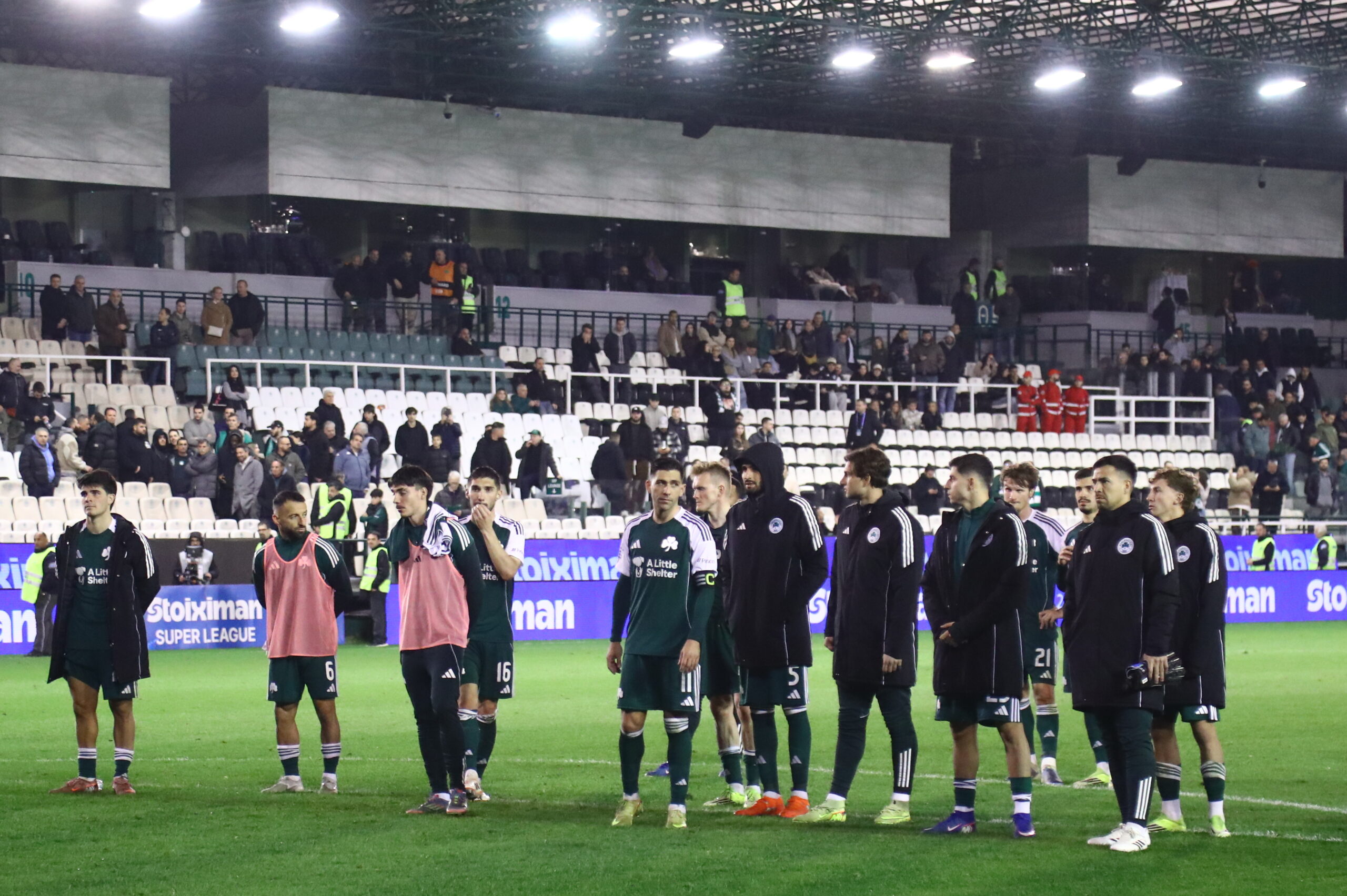 Παναθηναϊκός: Σφοδρές αποδοκιμασίες από τους φιλάθλους του «τριφυλλιού» μετά την ισοπαλία με την ΑΕΛ Novibet 4 Οι παίκτες του Παναθηναϊκού