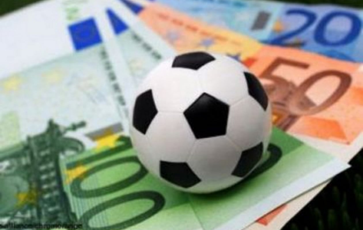 Home 83 Πάτρα: Διαλύθηκε συμμορία 43 ατόμων για απάτες σε εταιρείες online στοιχήματος – Πάνω από 1,5 εκατ. ευρώ ο «τζίρος» τους